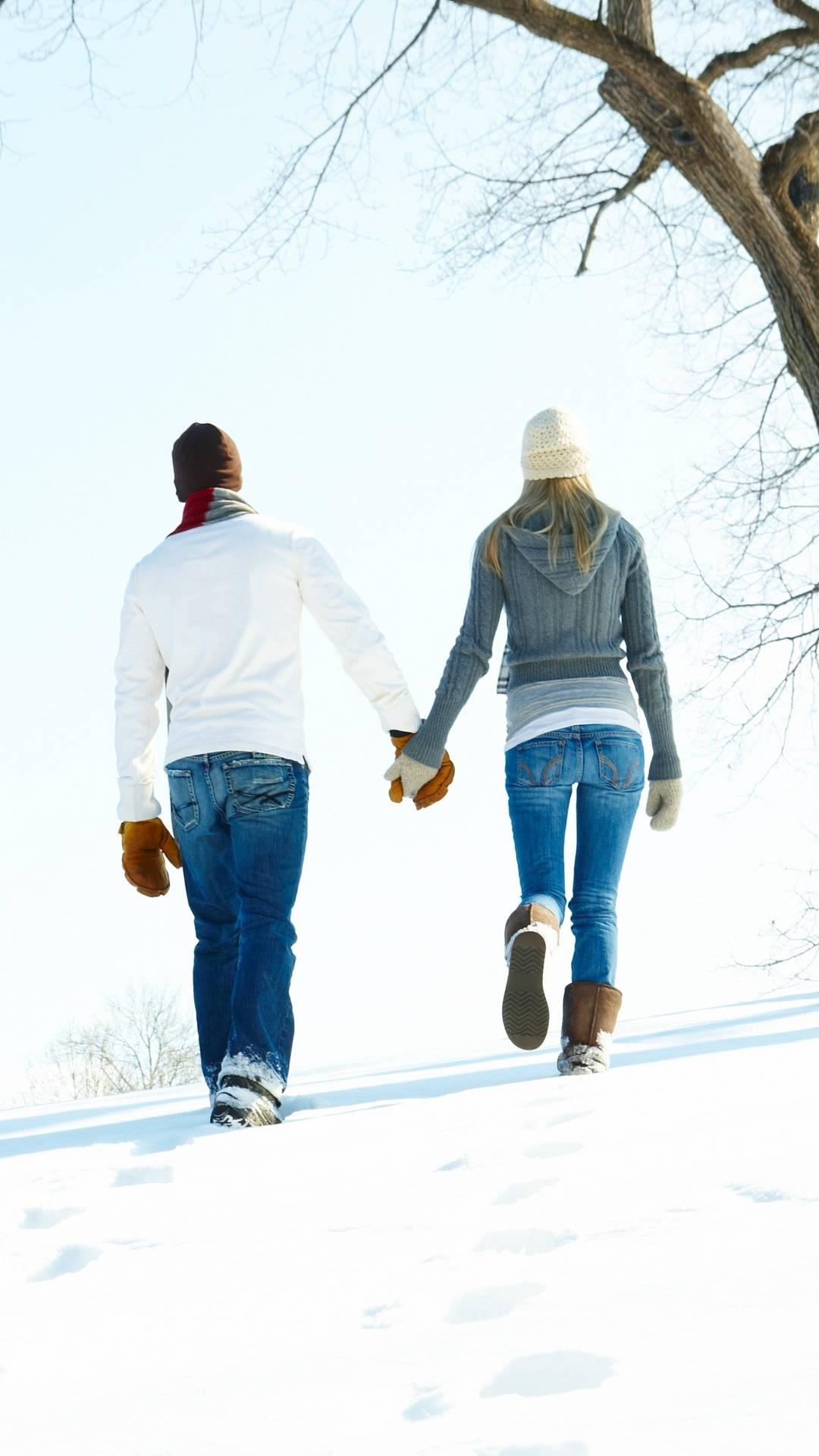 Sweet I Love My Girlfriend Walking In Snow Wallpaper