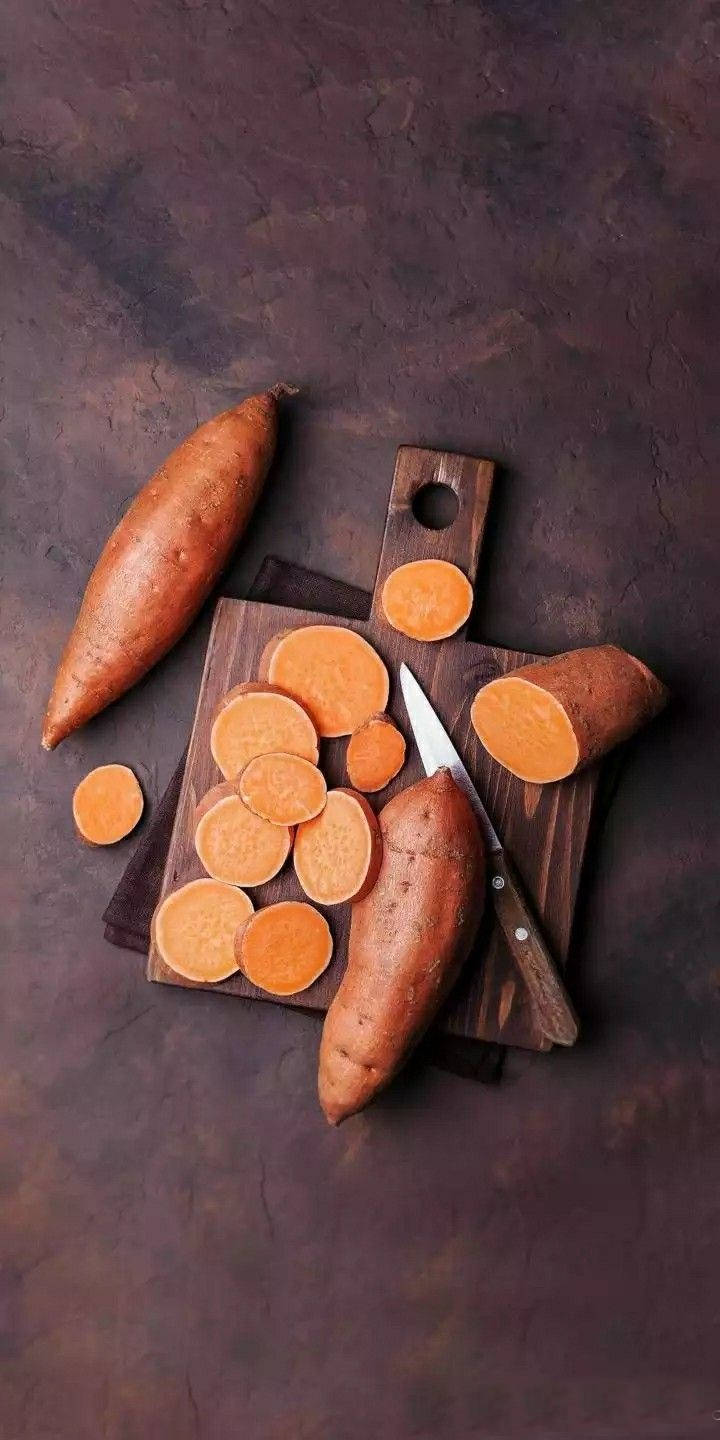 Sweet Potato Knife Wallpaper