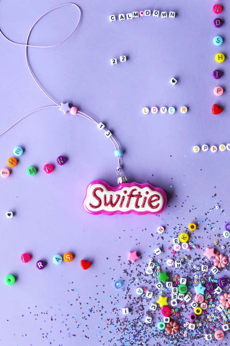 Swiftie Fan Art Pendant Image Wallpaper