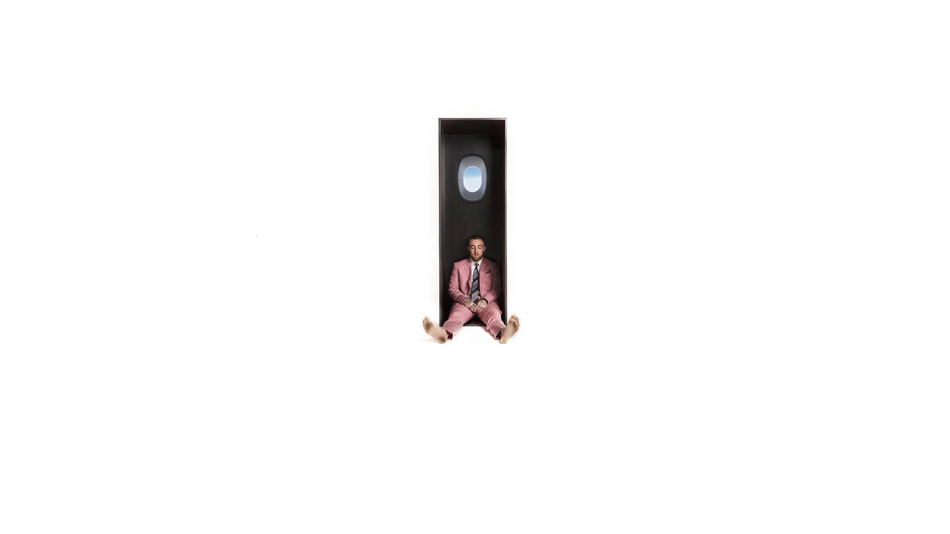 Álbumde Natação Por Mac Miller Em 4k Como Papel De Parede Para Computador Ou Celular. Papel de Parede