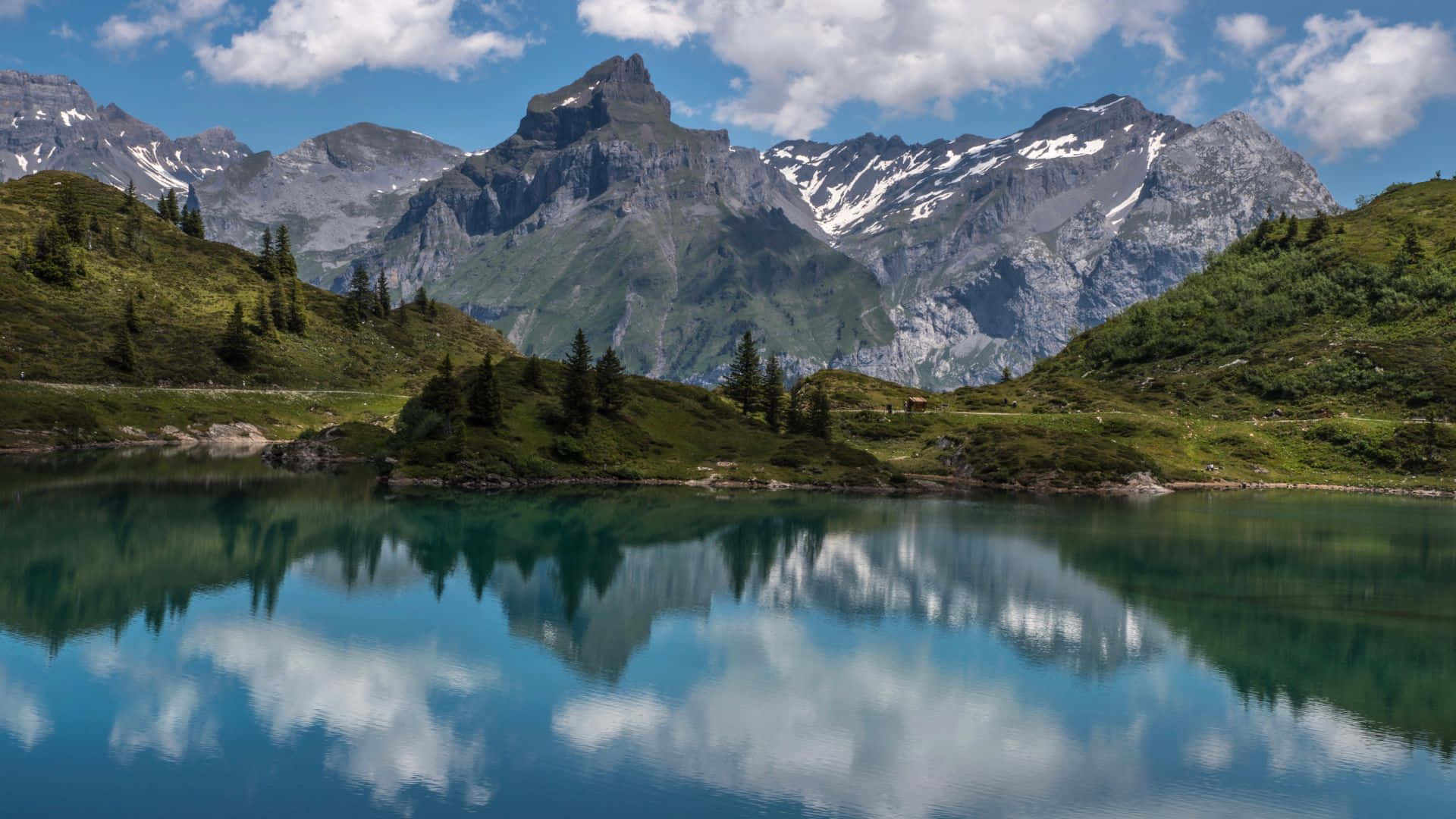 Caption: Stunning Swiss Landscape - Panoramic Views of the Alps