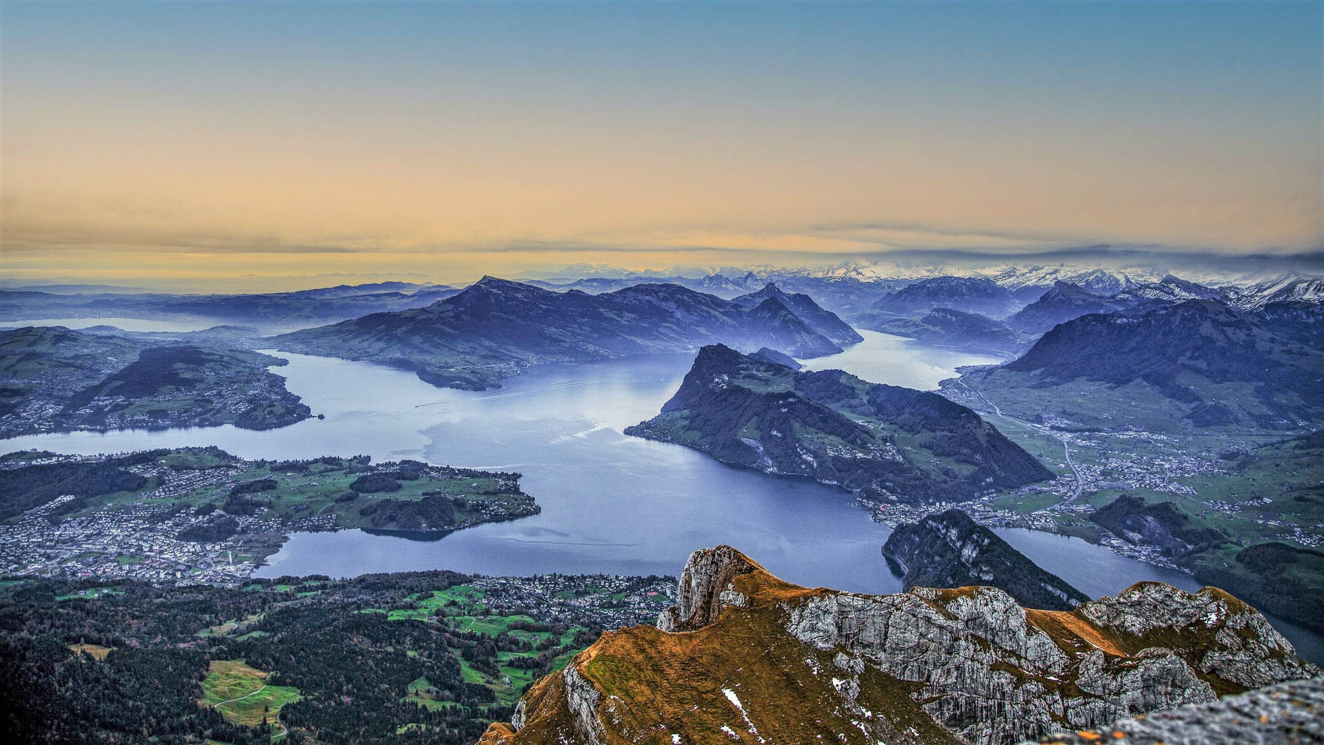 Lagolucerna En Suiza Fondo de pantalla