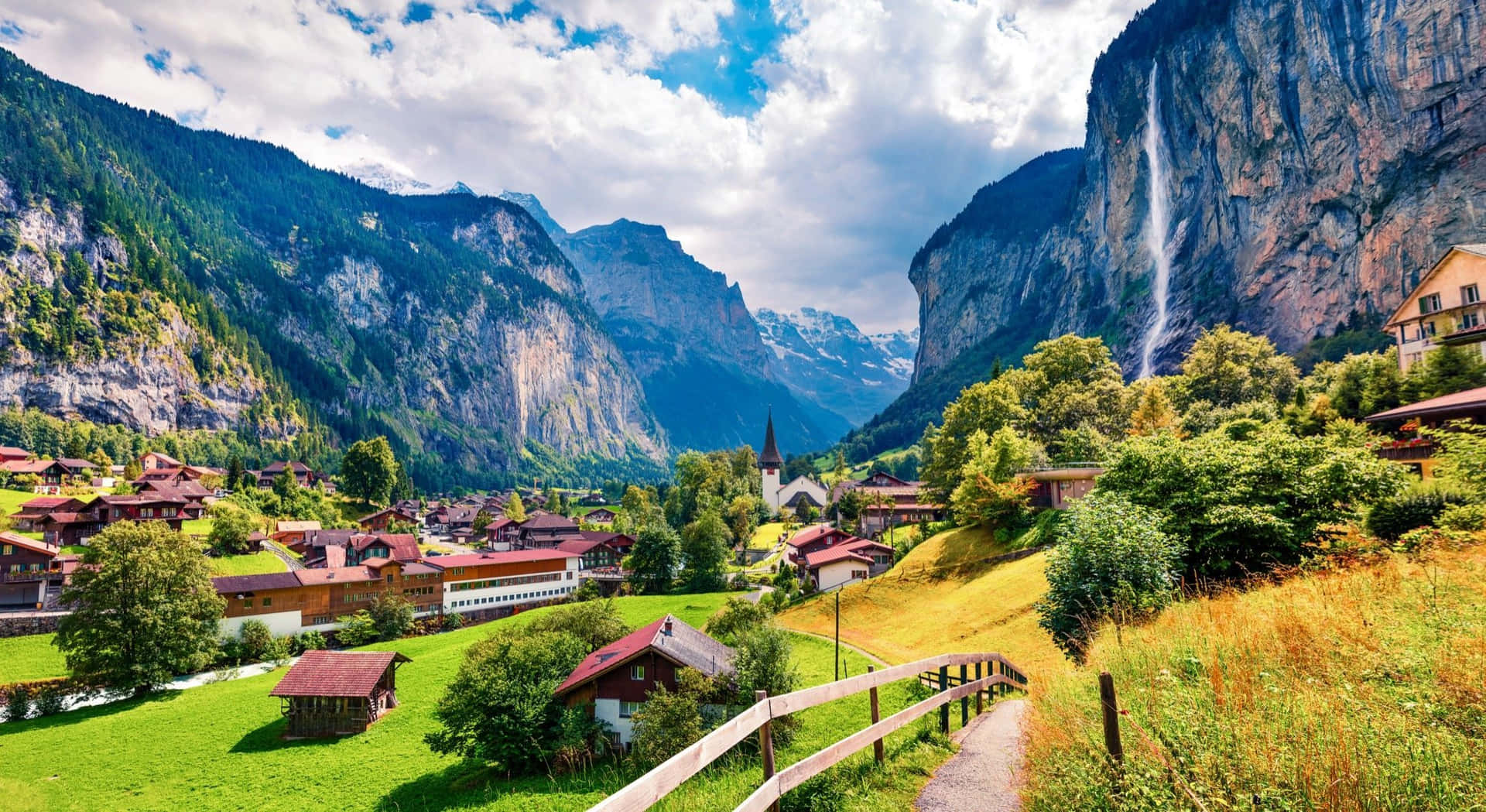 'attbesöka Schweiz Och Njuta Av Den Förtrollande Alpina Skönheten'