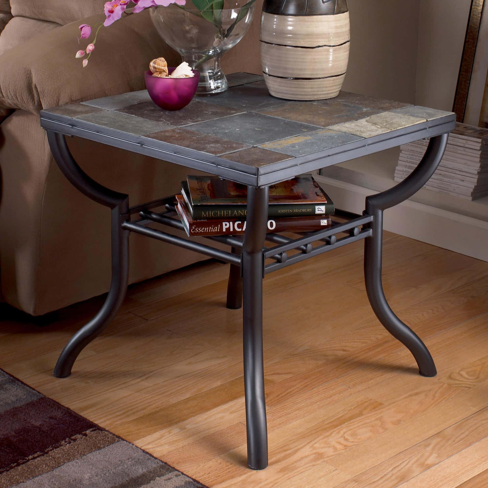 Iron Side Table Picture