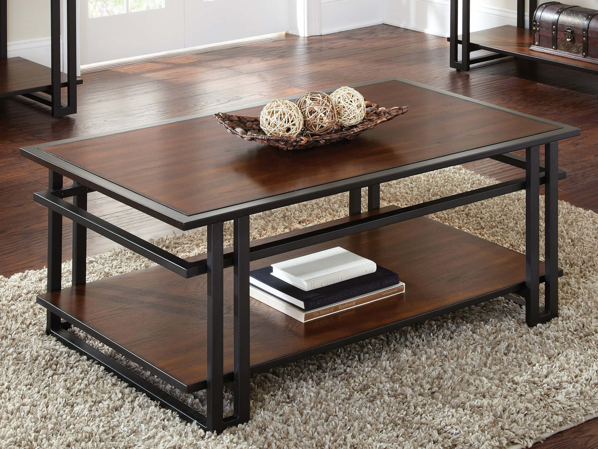 Elegant Wooden Dining Table Structure
