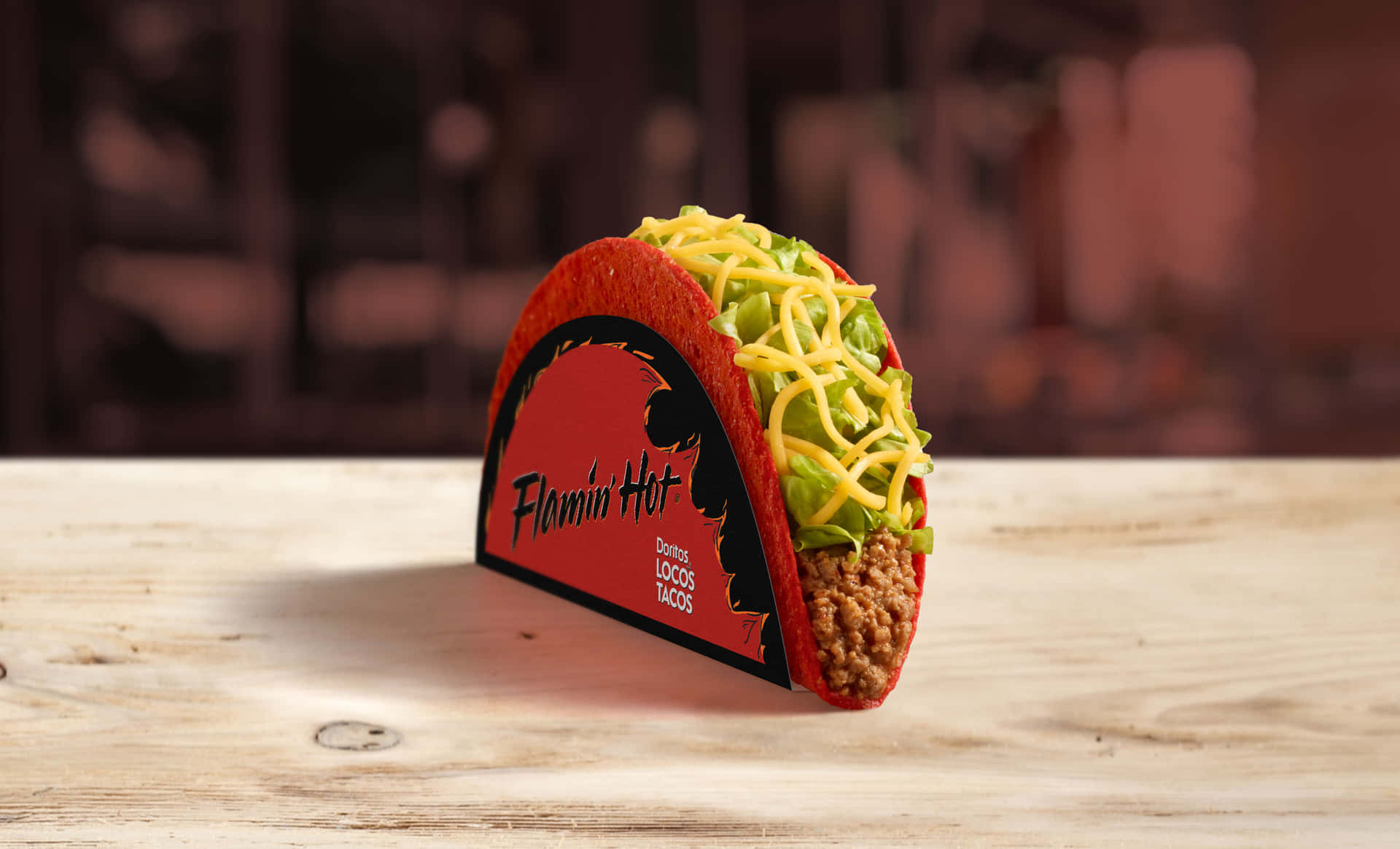 Njutav Ett Urval Av Taco Bell's Läckra Tacos!