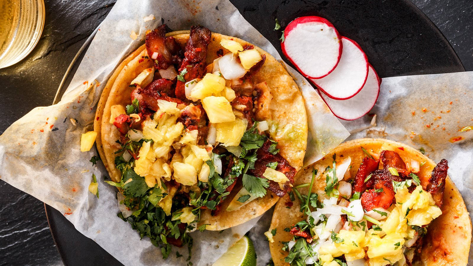 Tacos Al Pastor Knust Ananas Stykker Levende Impression Wallpaper