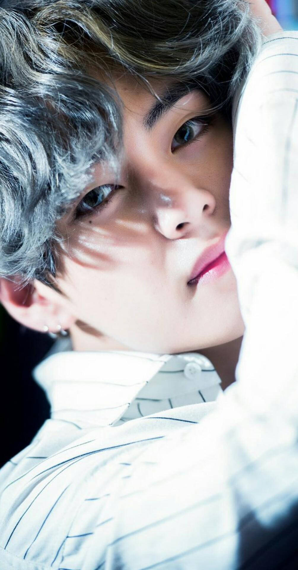 Taehyung Cute Angelic Face Wallpaper