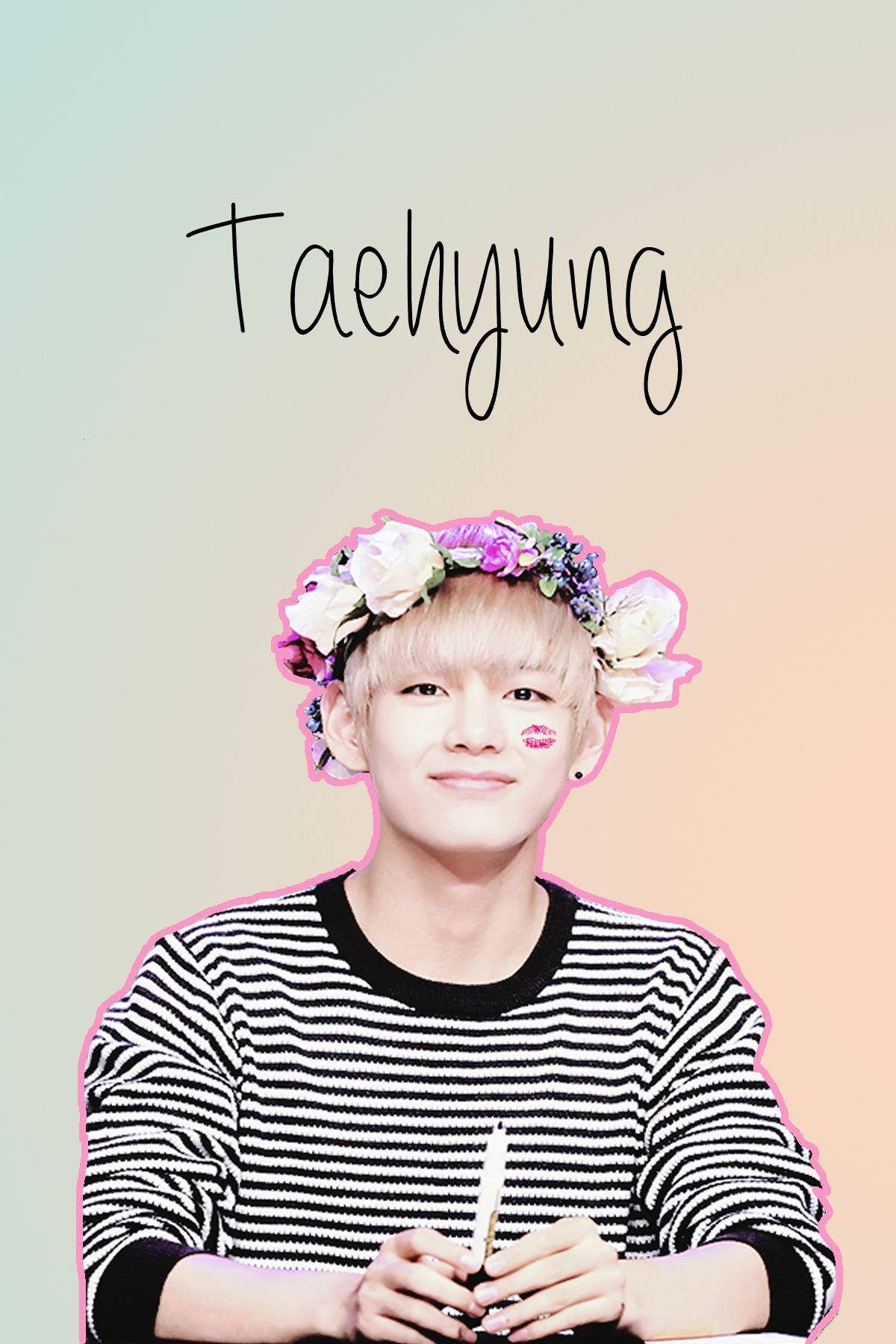 Taehyung Bærer Blomsterhovedbeklædning Tapet Wallpaper