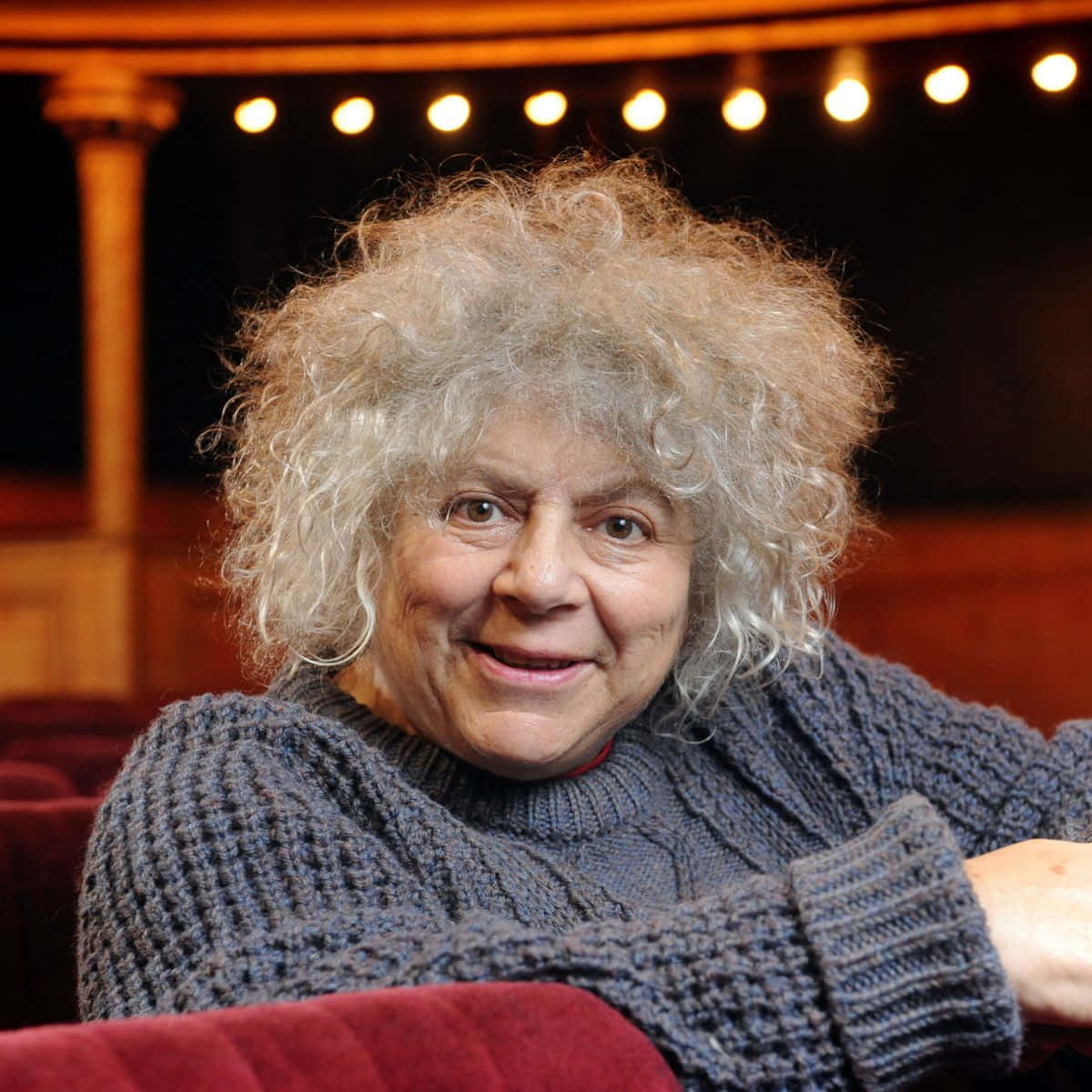 Talented Actress Miriam Margolyes In Conversation Wallpaper