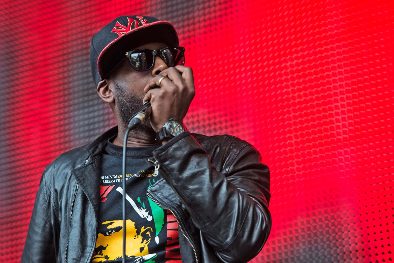 Talib Kweli Performing Live Wallpaper