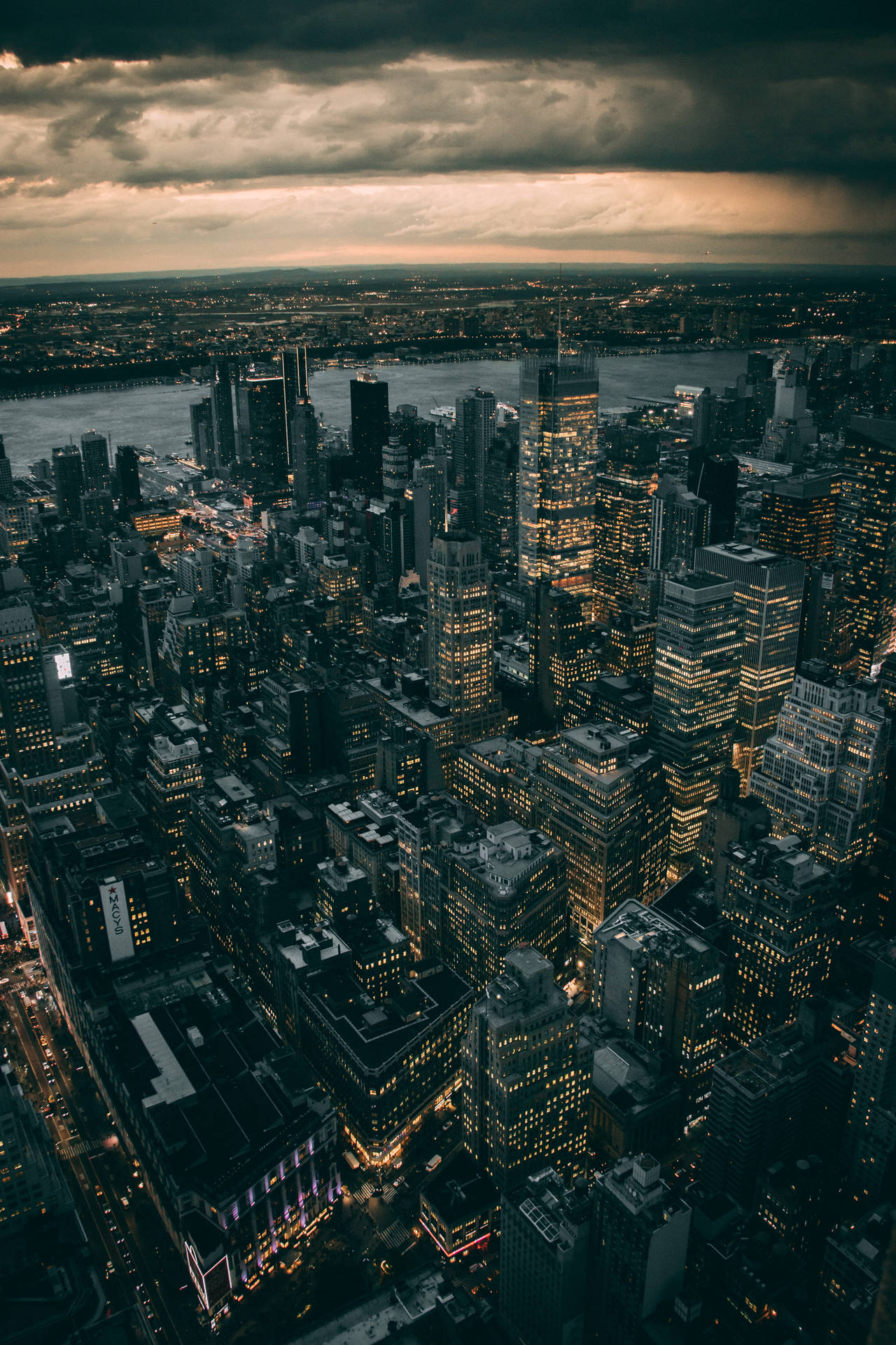 Tall Buildings In iPhone Landscape Wallpaper