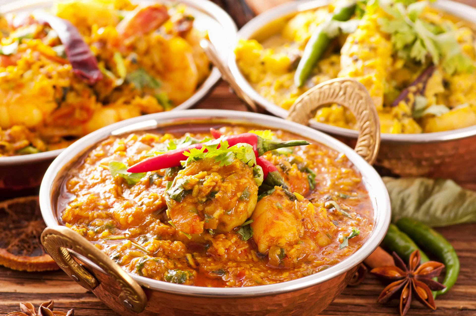 Tandoori Biryani og gul Curry indiske køkken Tapet Wallpaper