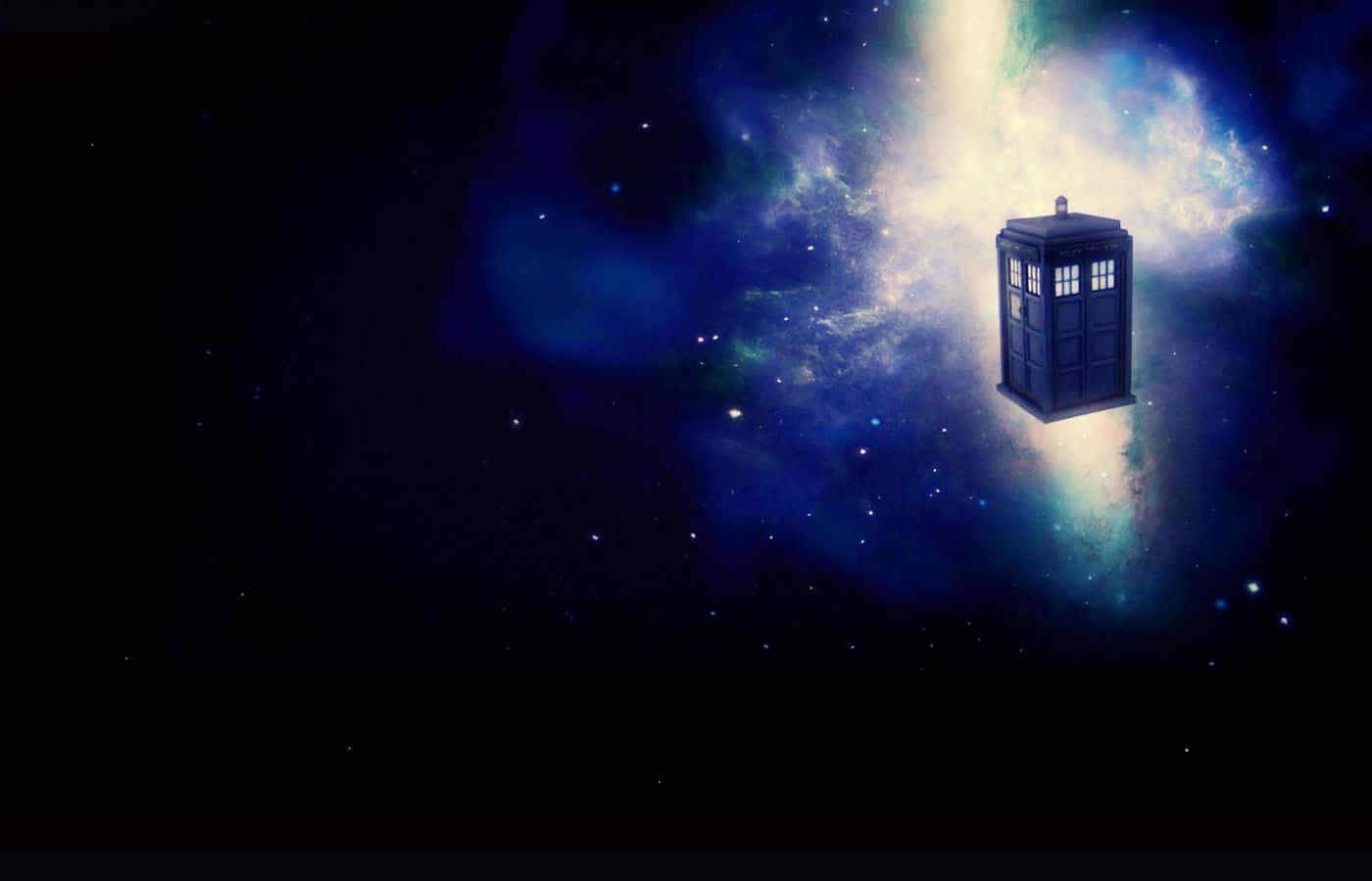 Tardisflyter I Rymden (note: Tardis Refers To The Fictional Time Machine From The Tv Show Doctor Who) Wallpaper