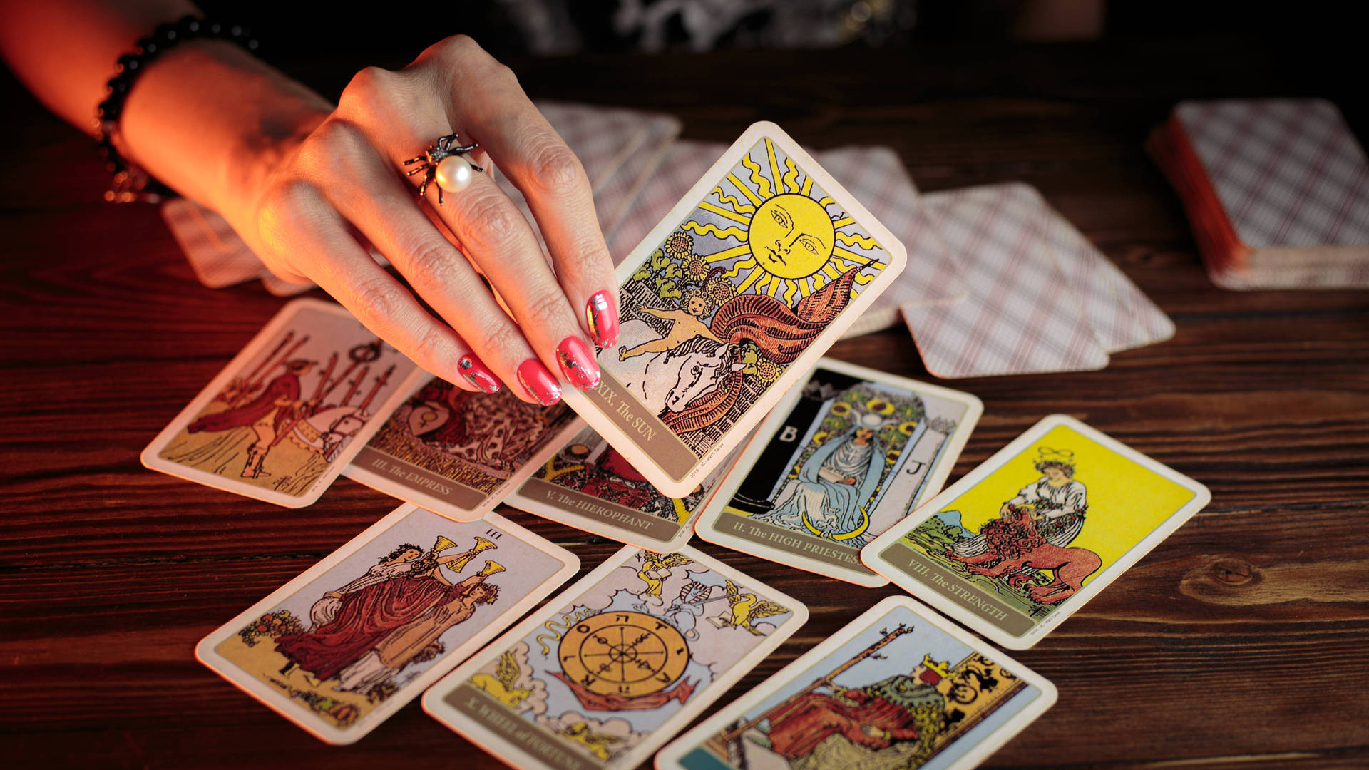 Tarot Cards: 15 Tips & Tricks for Reading | CafeMom.com