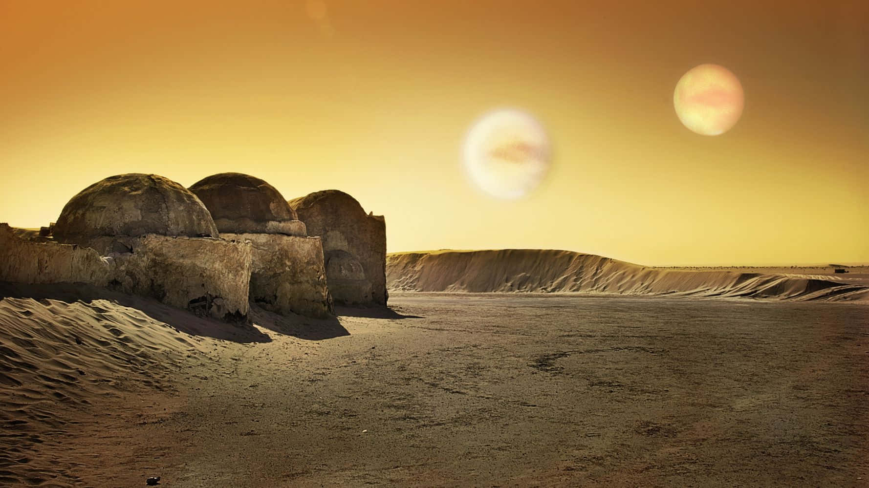 The Tatooine Desert In All Its Glory Wallpaper