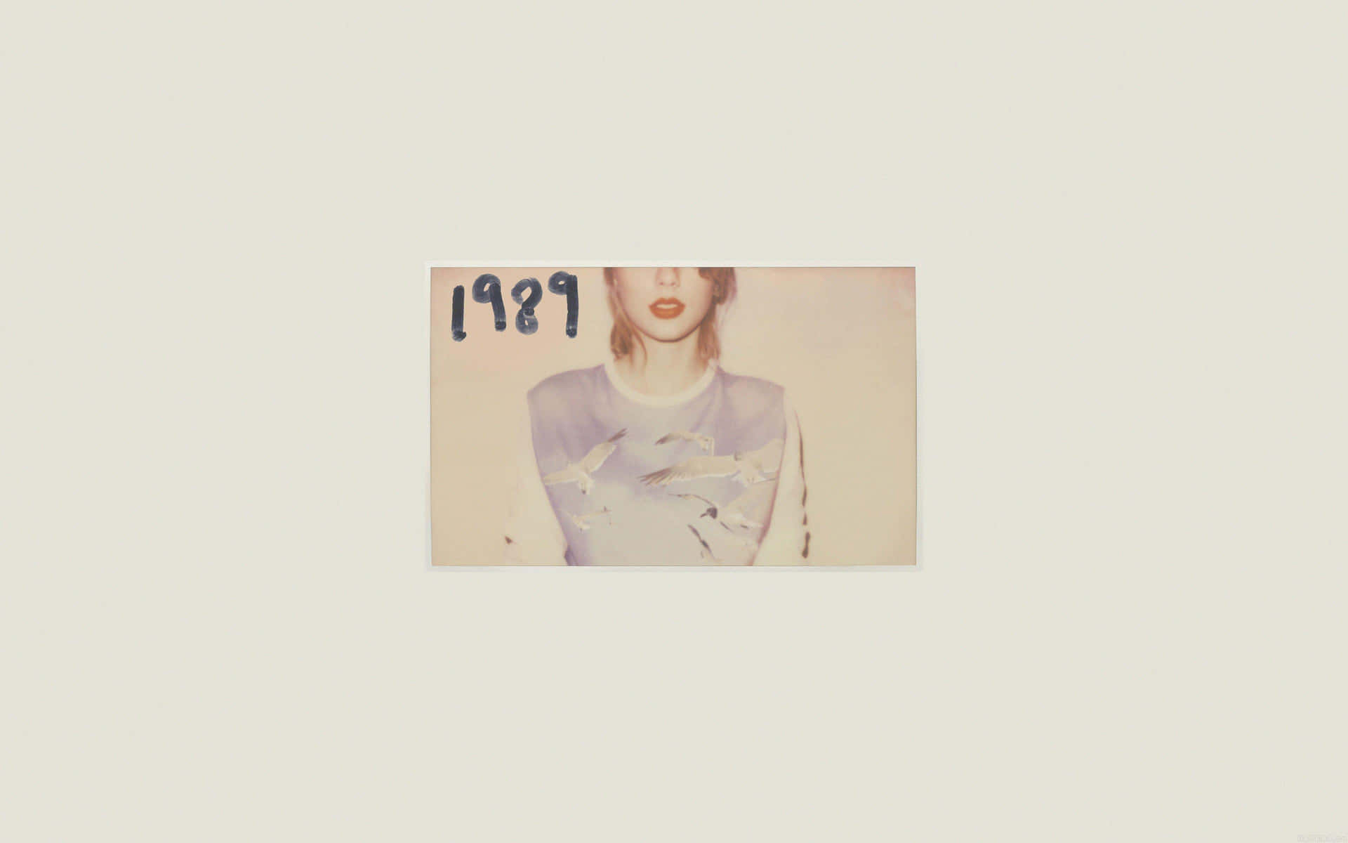 Taylor Swift1989 Polaroid Aesthetic Wallpaper