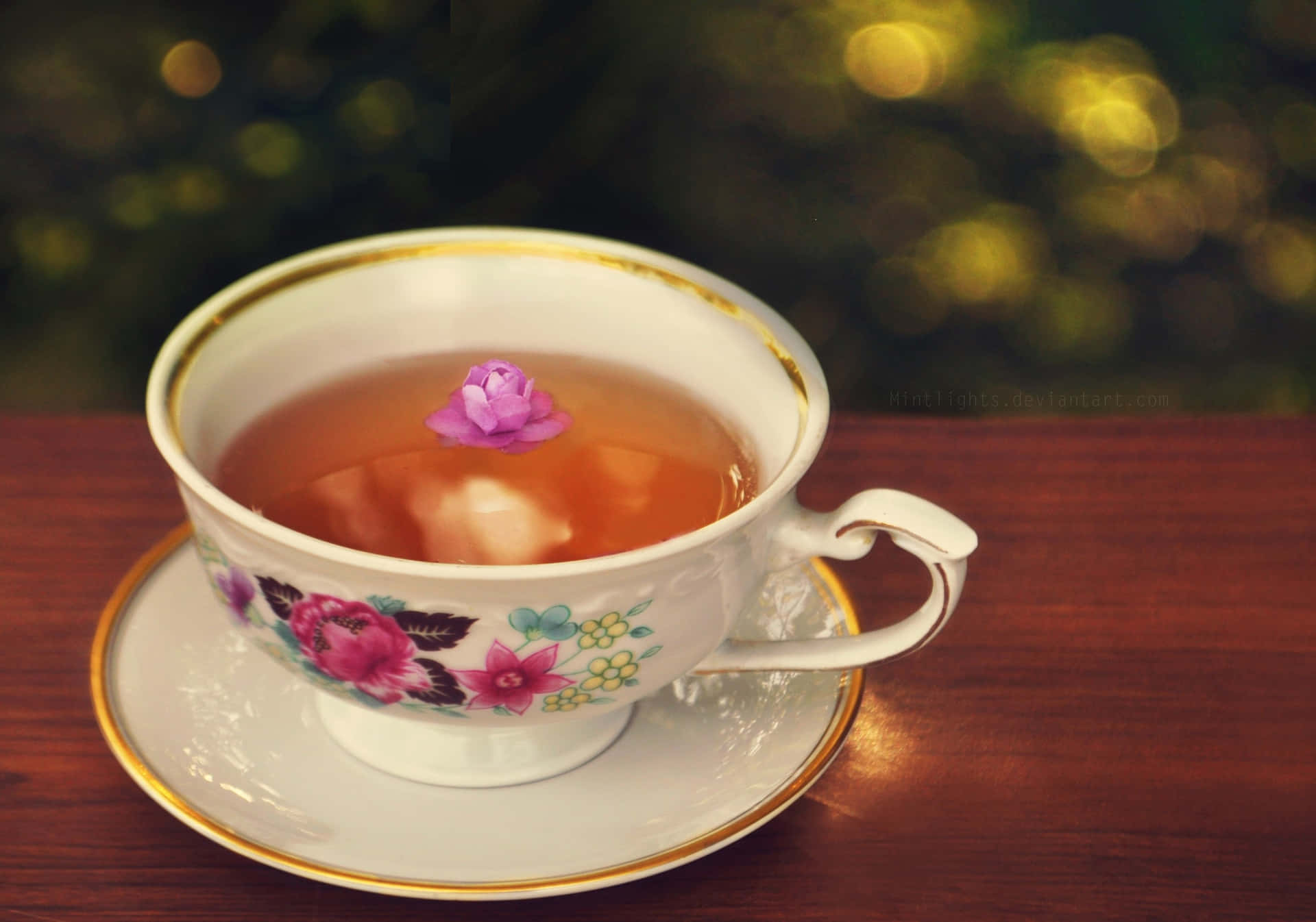 Tea Cup With Citrus Flower Picture
