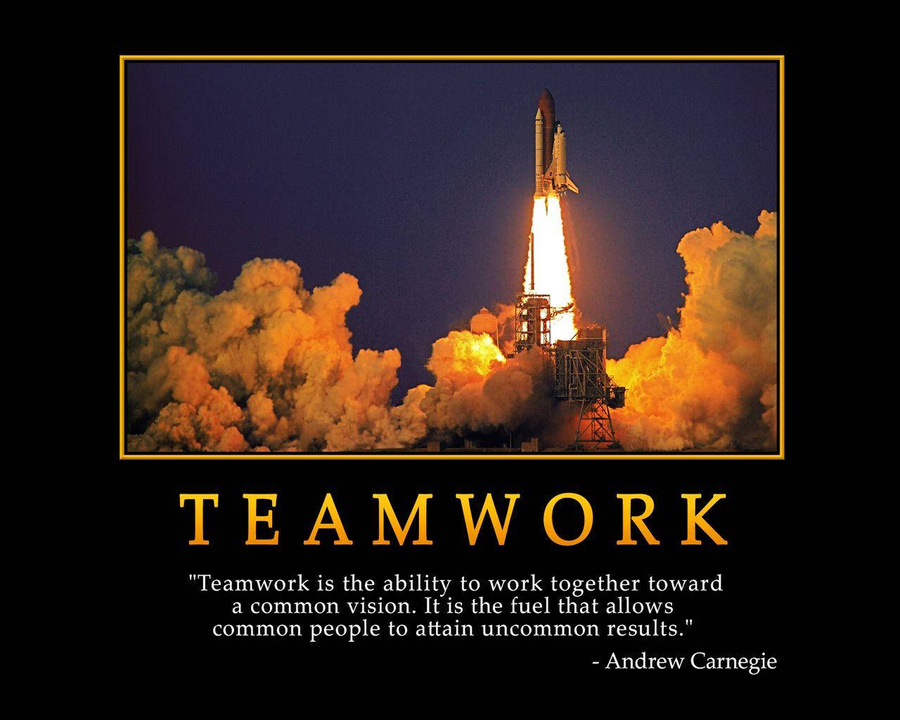 Definering af teamwork af Andrew Carnegie Quote Rocket Launch Wallpaper. Wallpaper