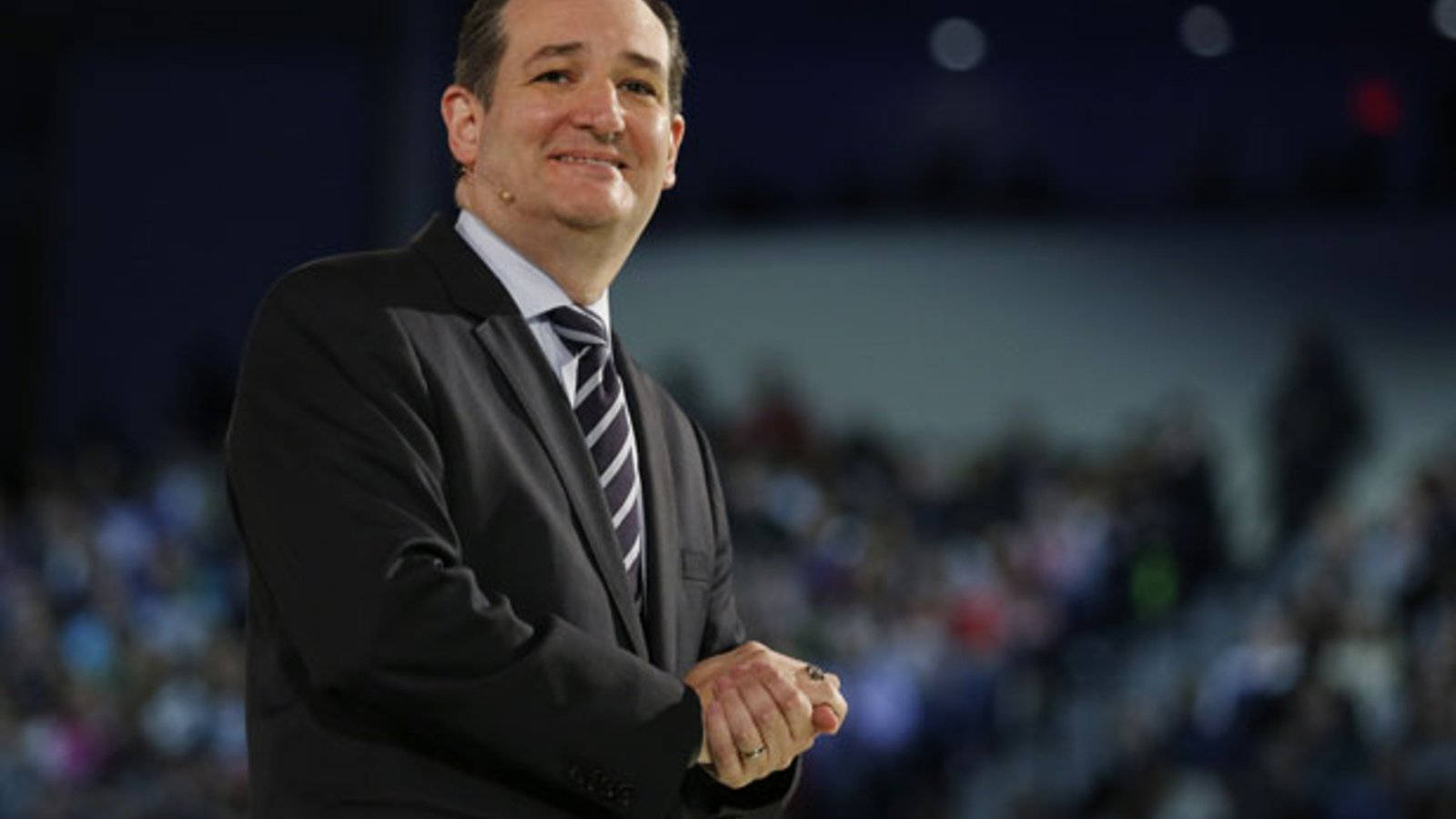Ted Cruz Smiling At The Crowd Wallpaper