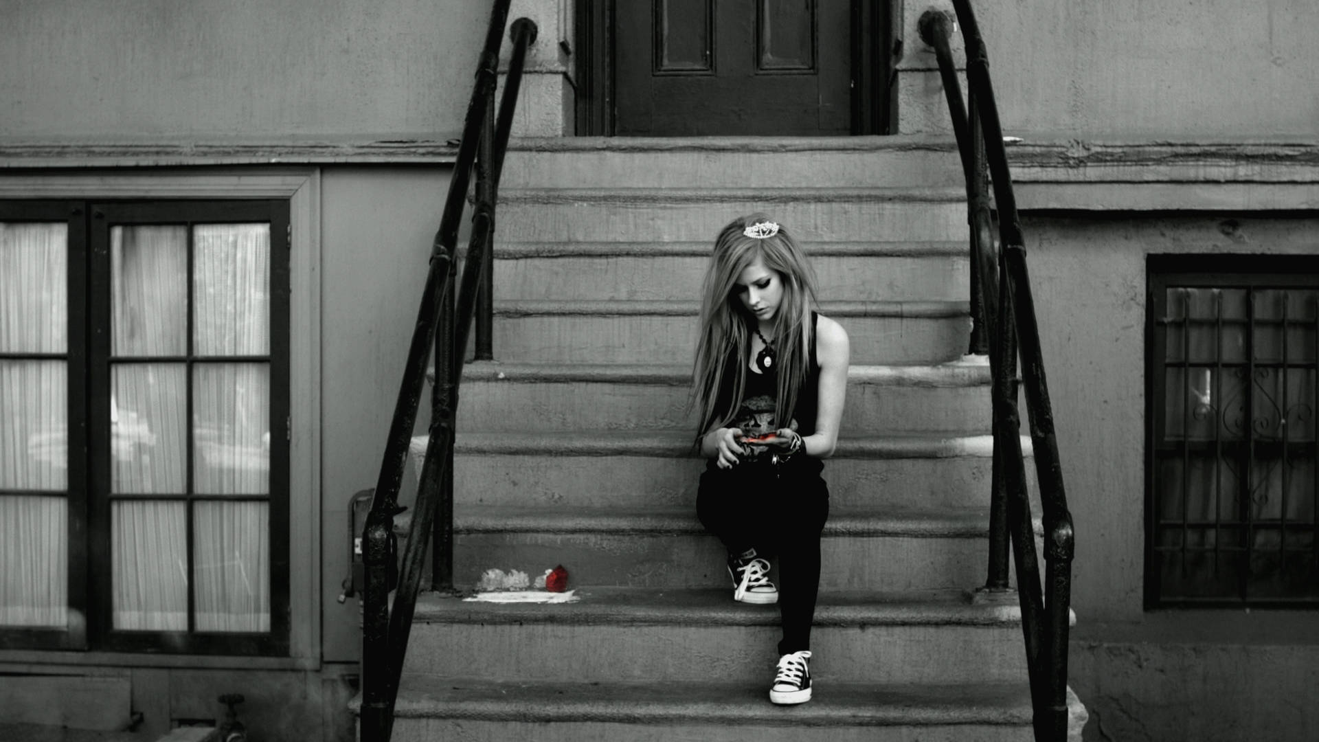 Teenage Avril Lavigne Wallpaper