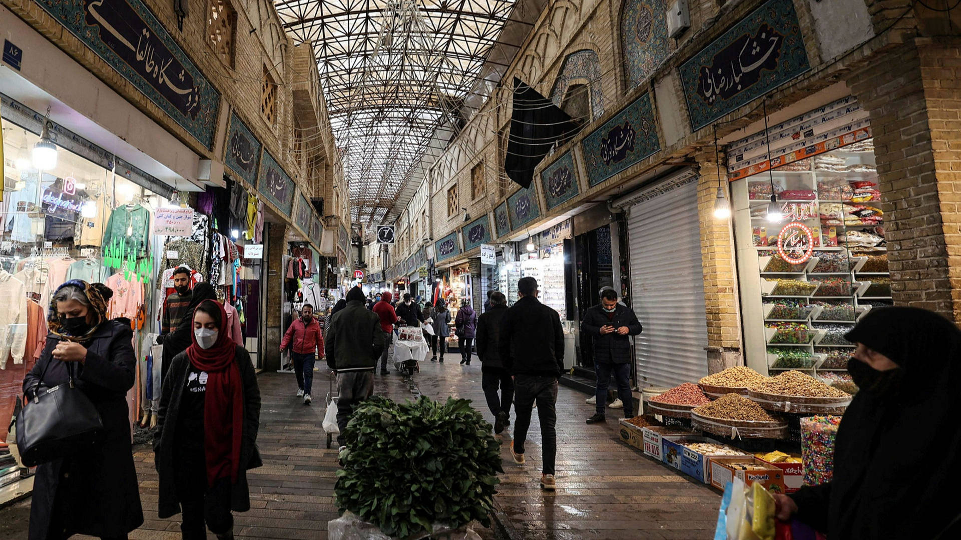 Tehrantajrish Bazaar - Bazar De Tajrish En Teherán. Fondo de pantalla