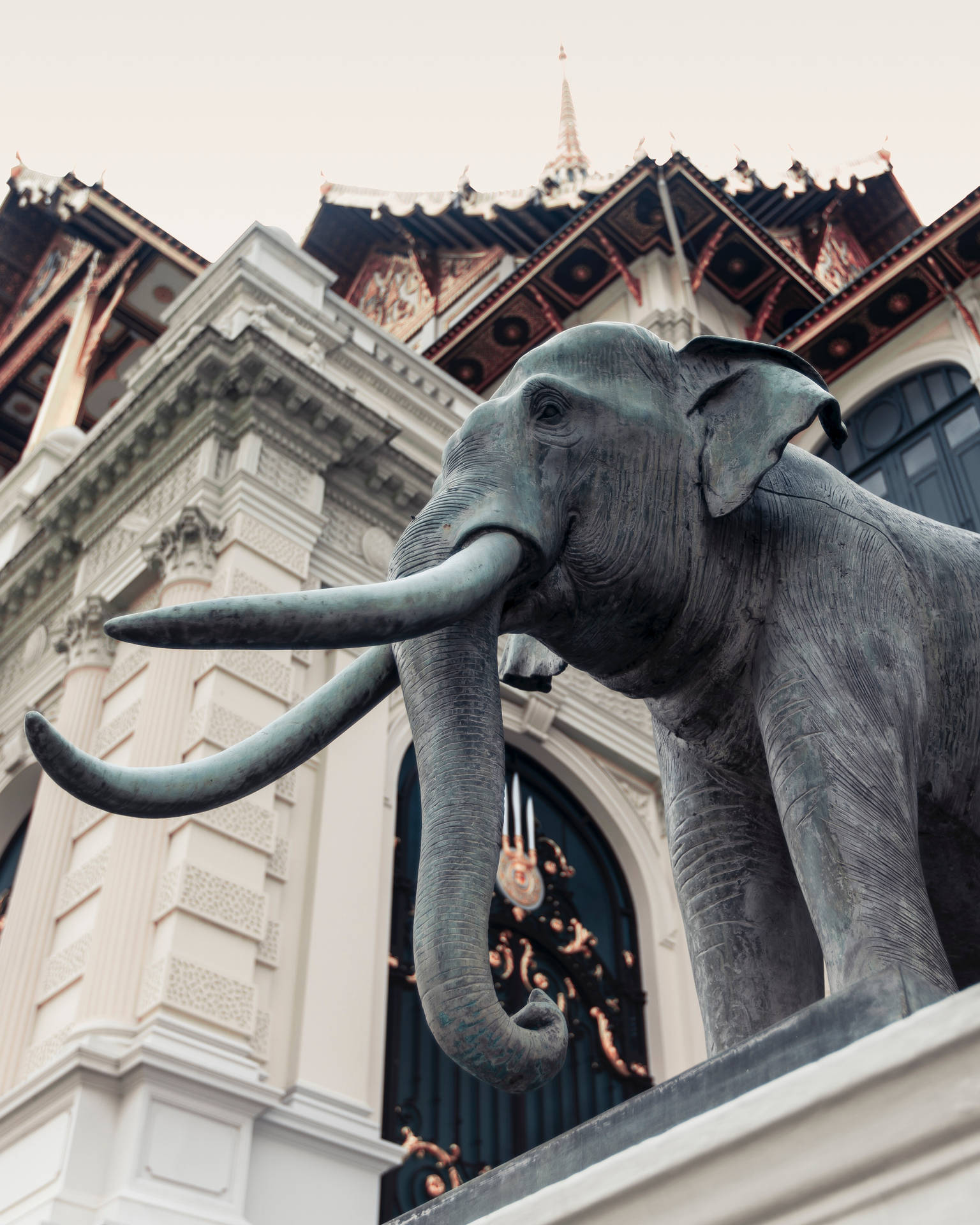 Temple Elephant Iphone Wallpaper