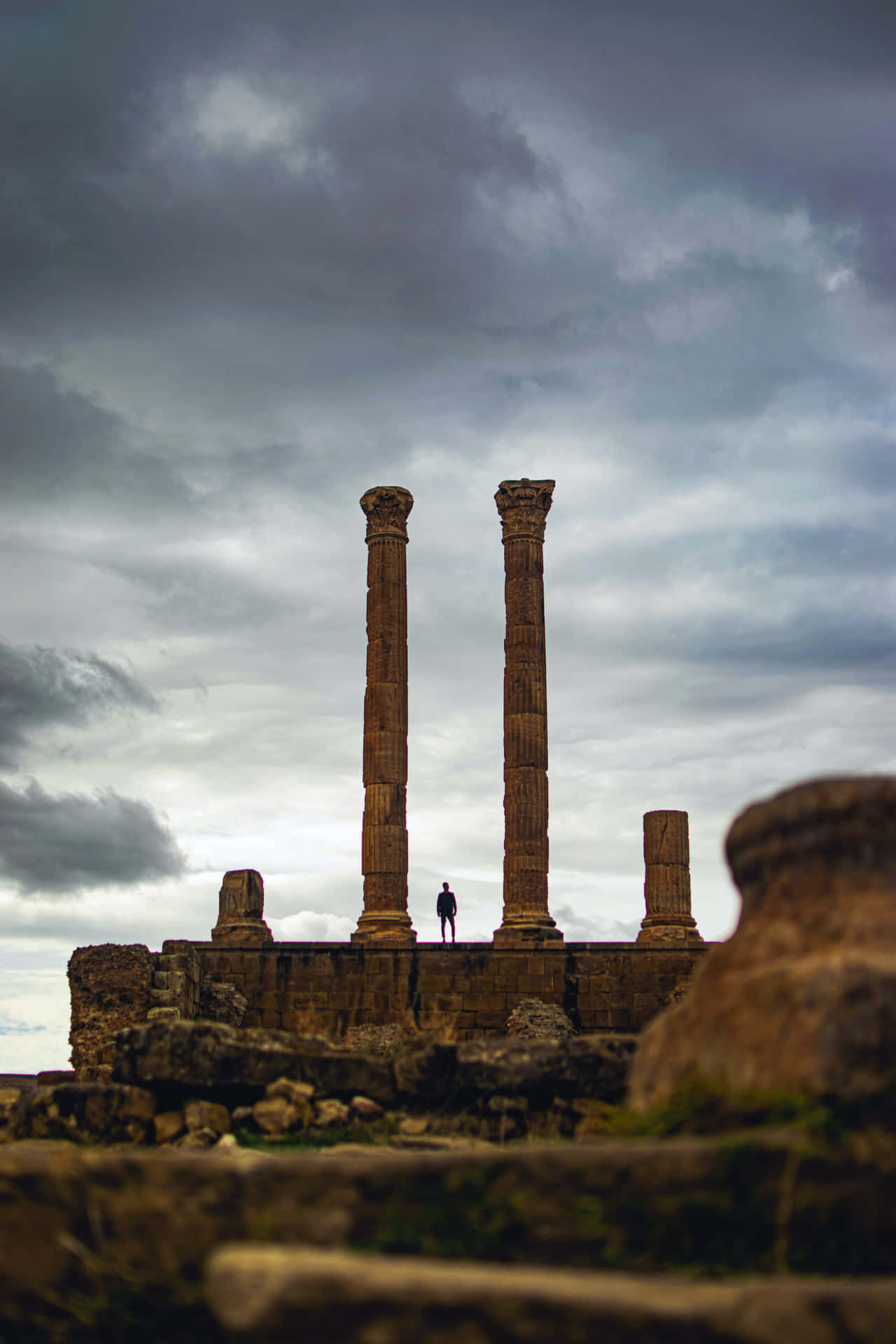 Temple Of Apollo With Gloomy Sky Wallpaper