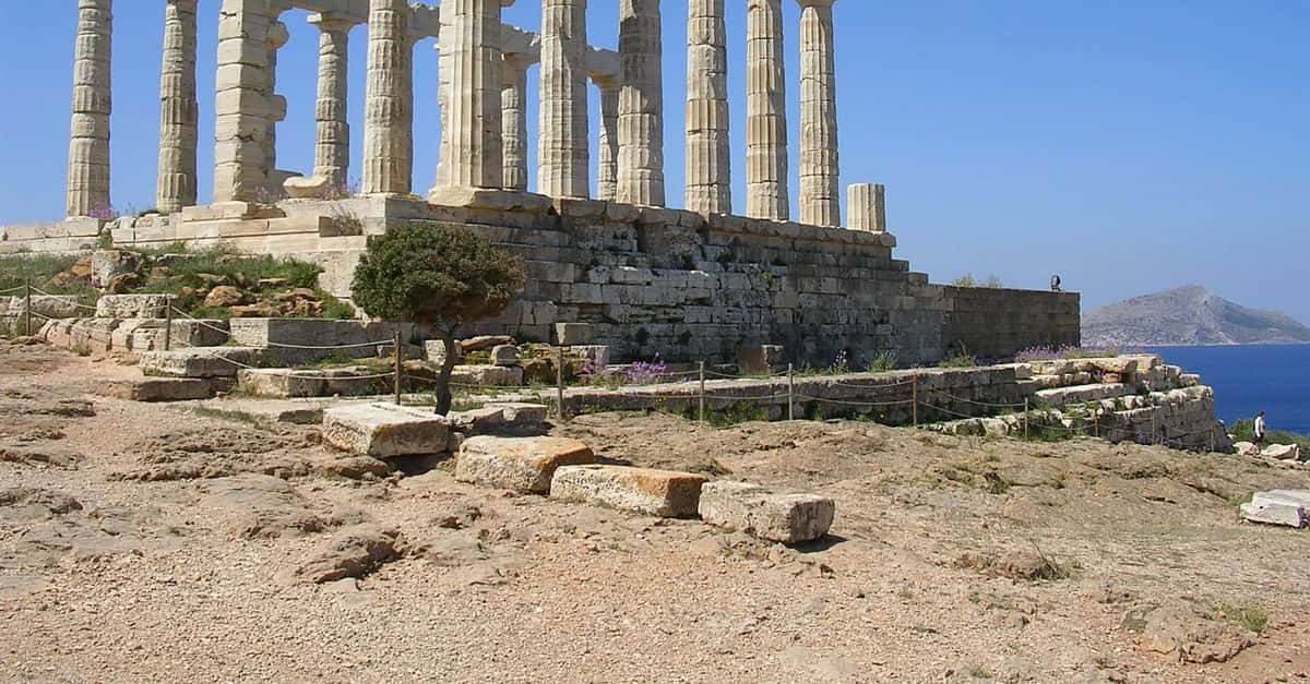 Temple Of Poseidon In Greece Background Wallpaper