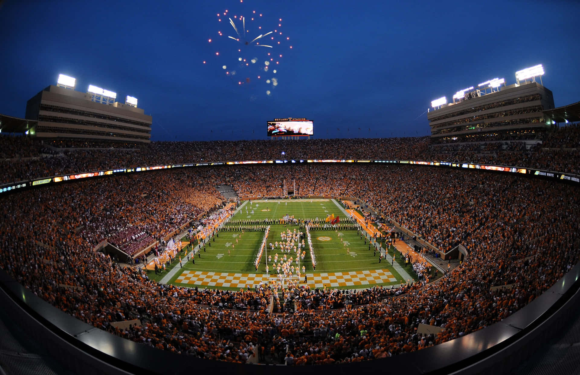 Show your pride with this Tennessee Volunteers wallpaper! Wallpaper