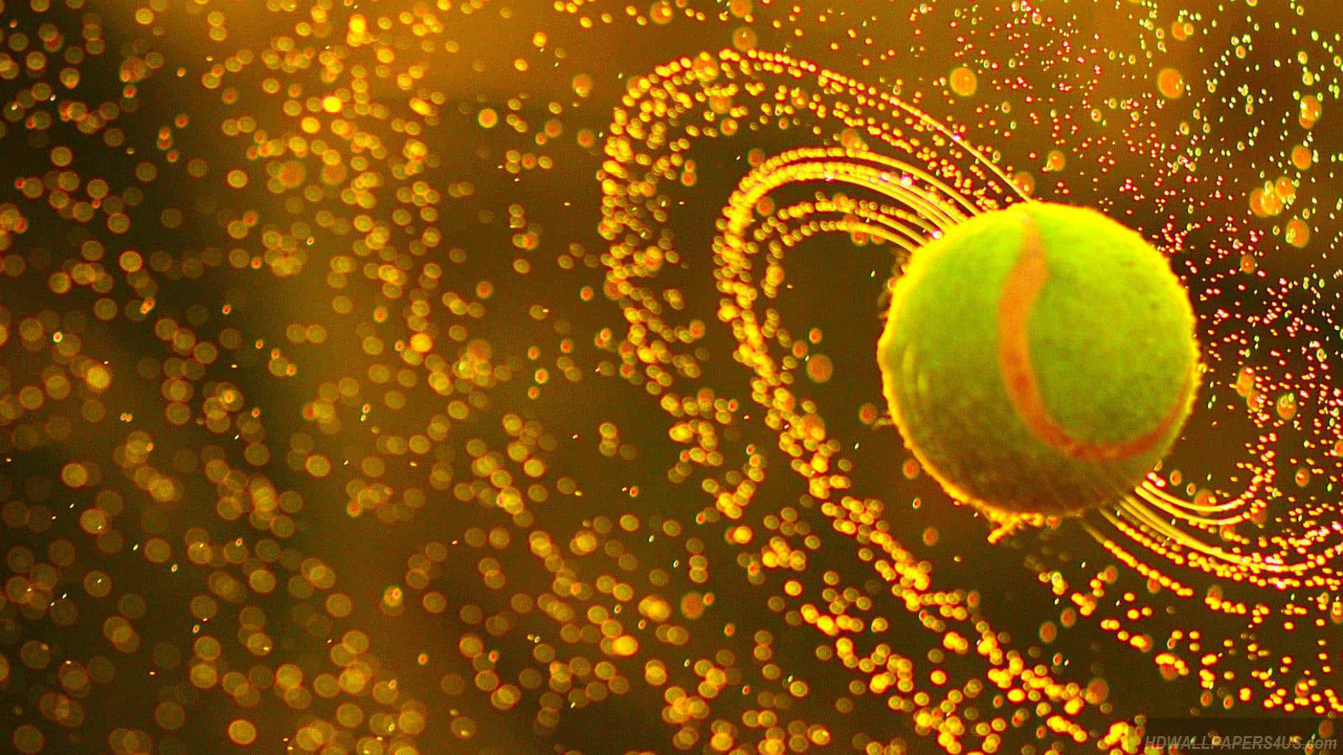 Einleuchtender Tennisball Auf Dem Spielfeld Wallpaper