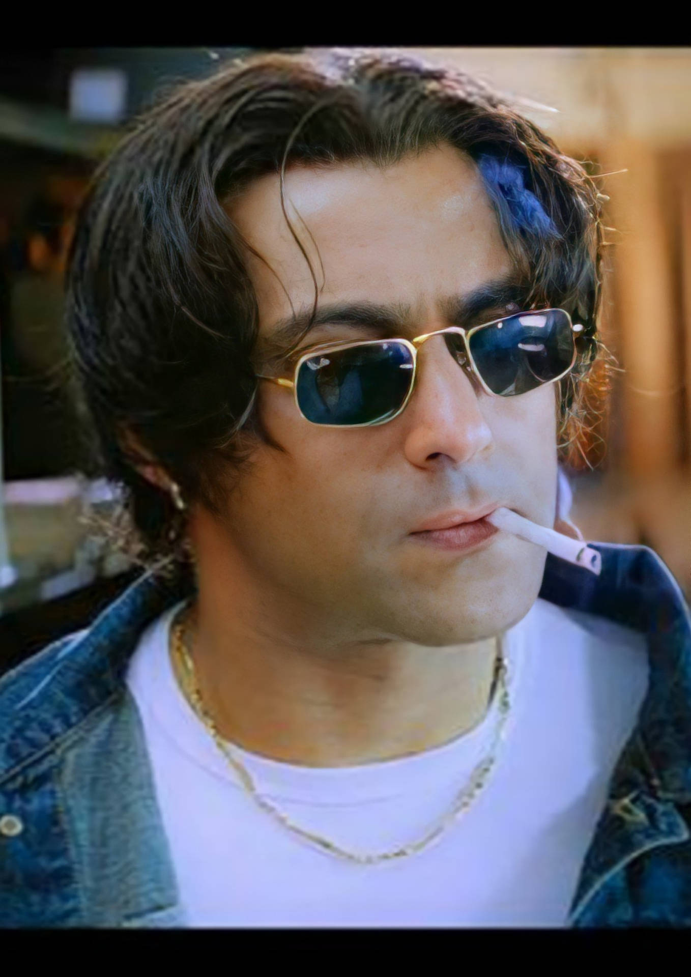 Tere Naam Lead Actor With Shades Wallpaper