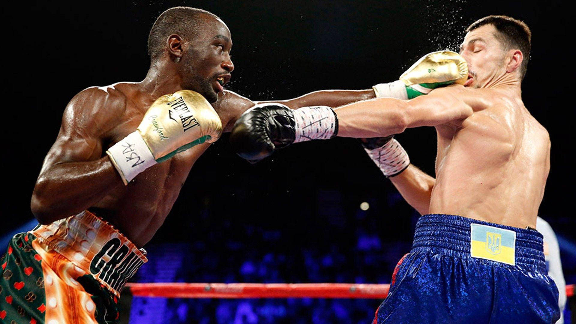 Terence Crawford Punches Viktor Wallpaper