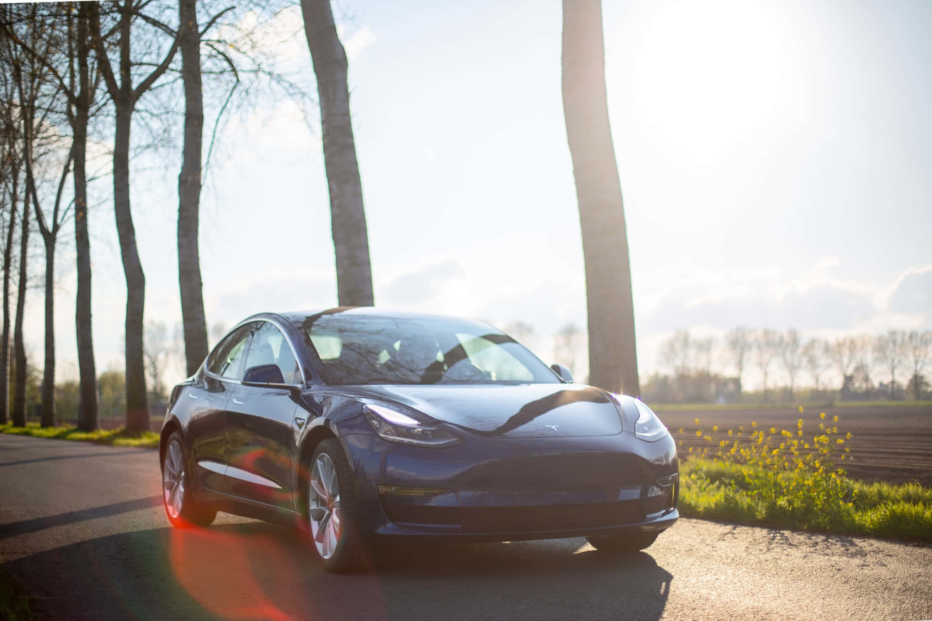 Teslastopmoderne Teknologi, Som Er Designet Til At Gøre Ren Energi Tilgængelig For Alle.