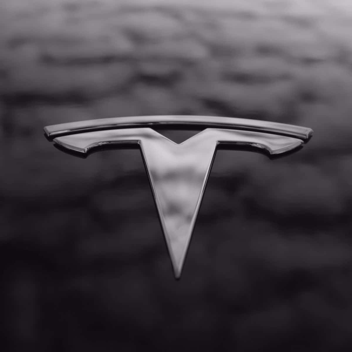 Det ikoniske Tesla-logo i 4K-opløsning. Wallpaper