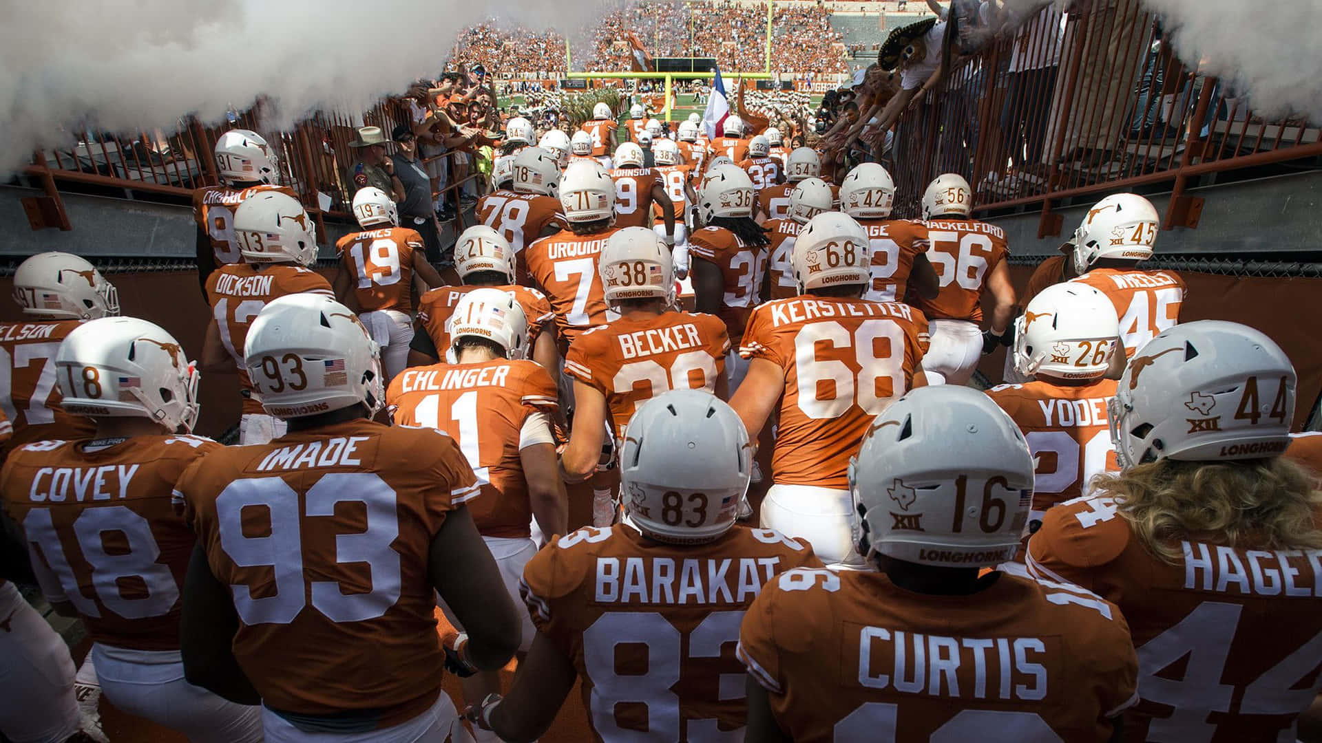 Download Texas Football Lined Up Wallpaper