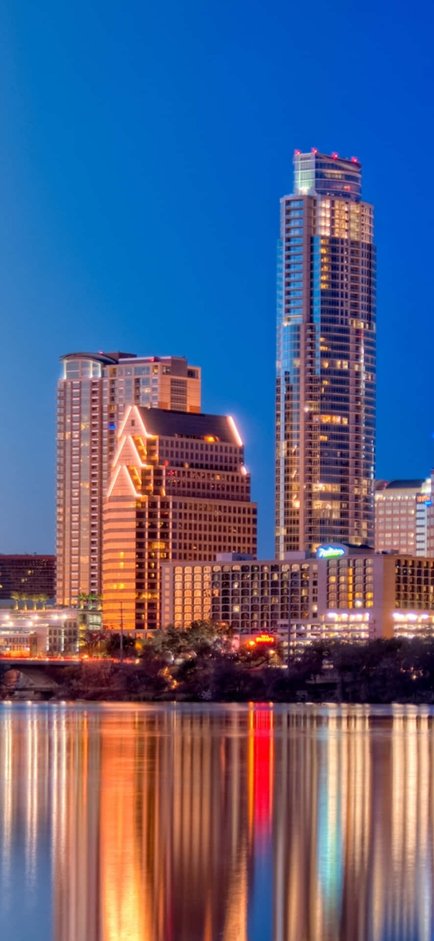 Texasiphone - Grandi Grattacieli Di Austin Sfondo