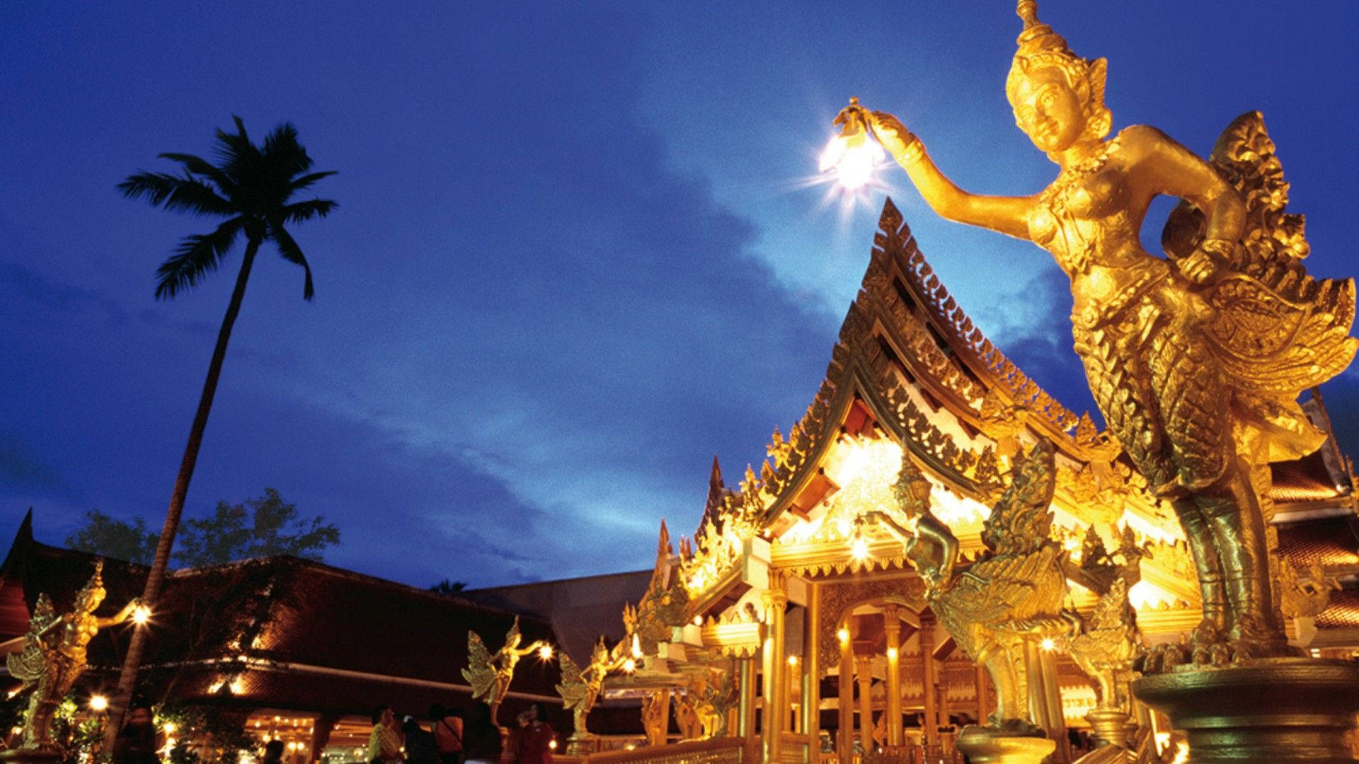 Thailandia Golden Kinaree Phuket Fantasea Sfondo
