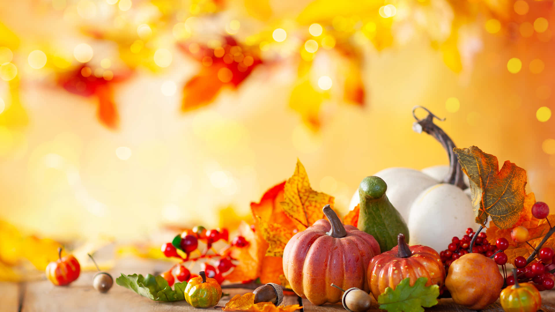 Zoom Baggrund til Thanksgiving Tema med Gedede kager og Tørrede Blades