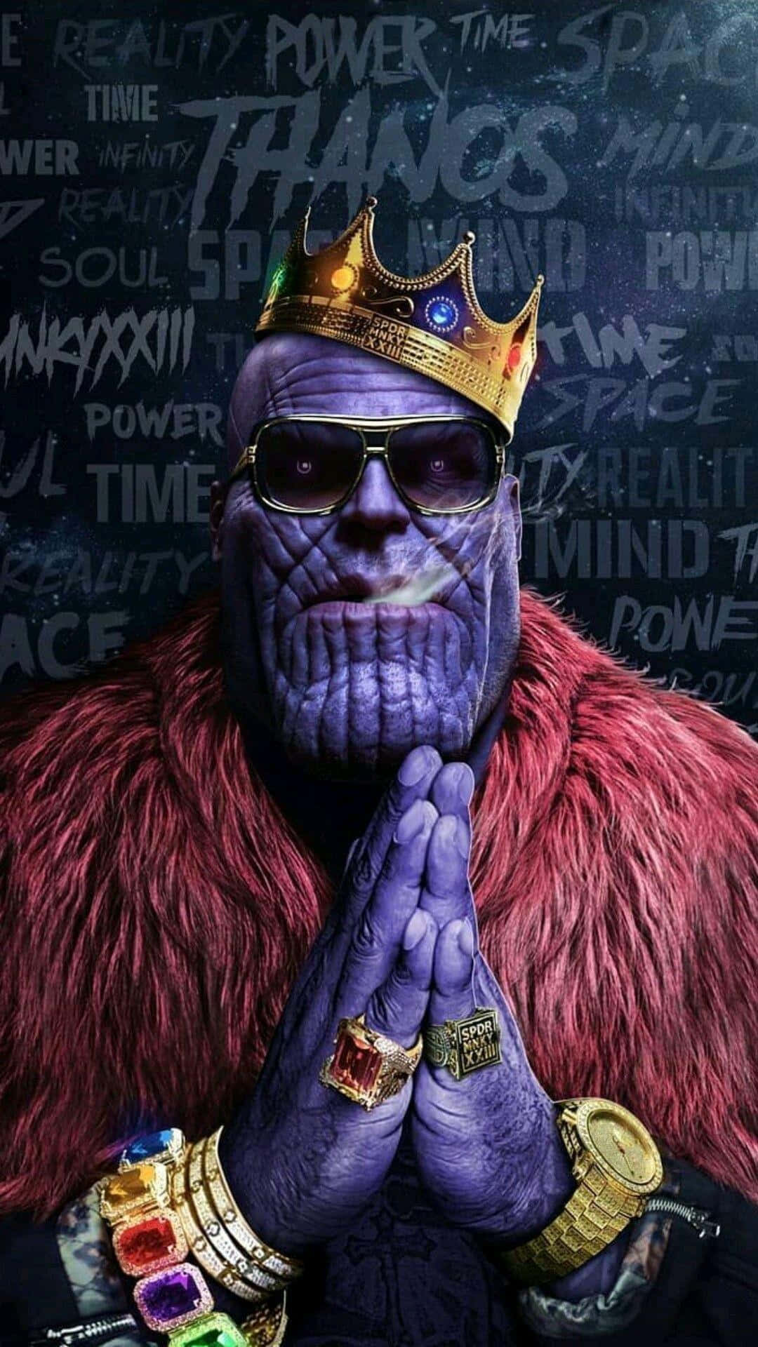 Thanos,der Mächtige Titan Von Marvel, Steht Auf Einem Zerfallenden Universum. Wallpaper