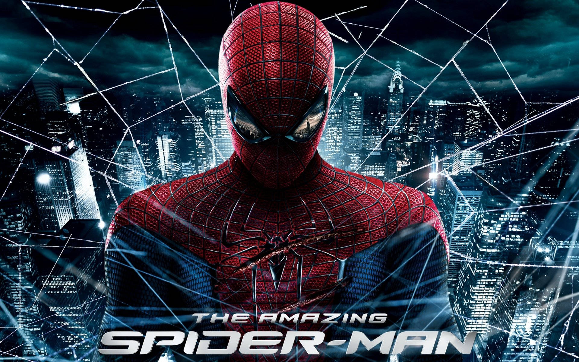Unaescena Impresionante De Spider Man Balanceándose De Edificio En Edificio. Fondo de pantalla