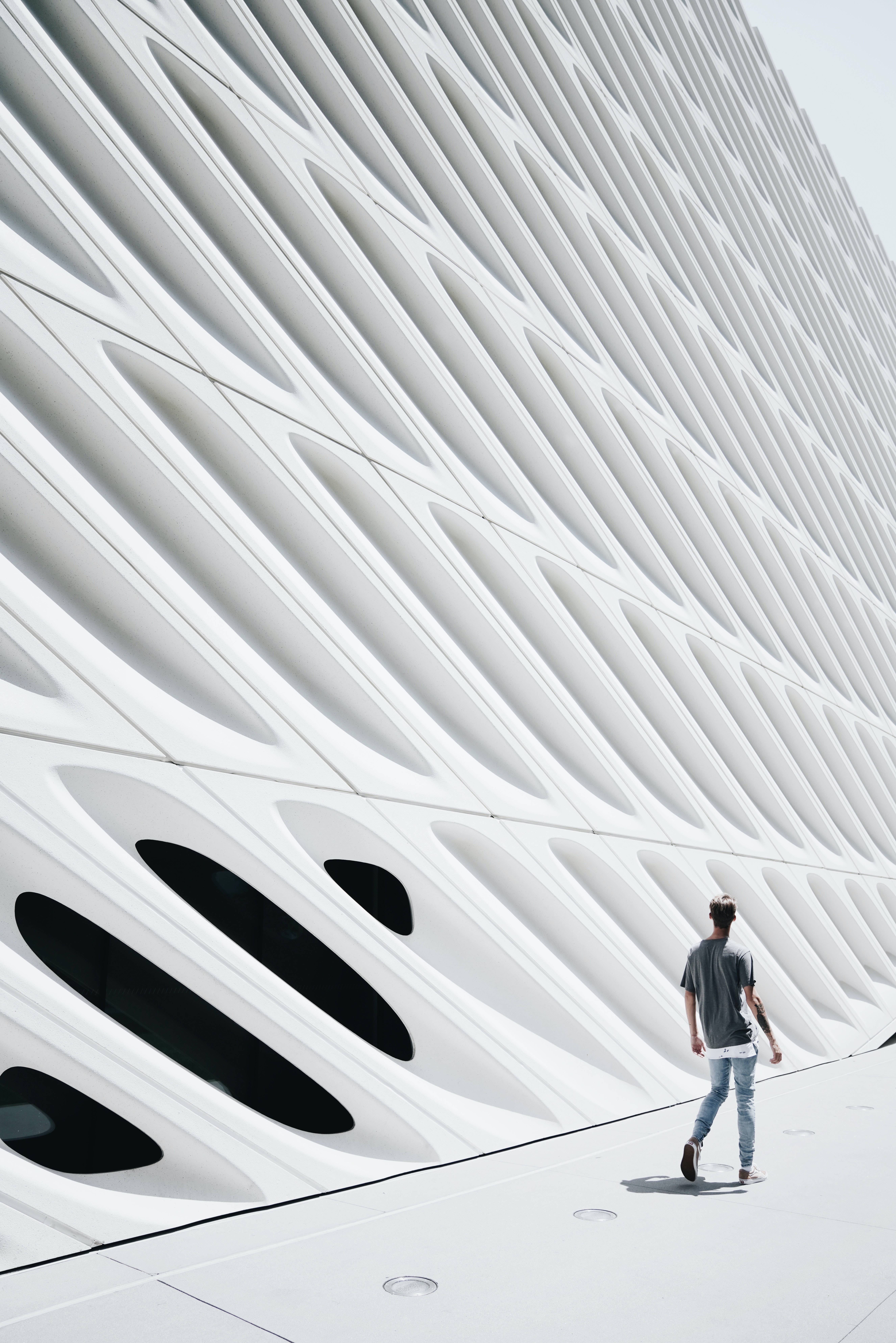 The Broad Museum All White Walls Wallpaper