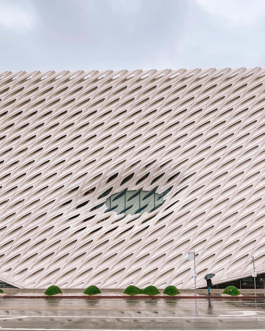 The Broad Museum Exterior Rainy Day Wallpaper