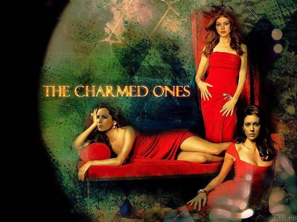 De Charmed Ones I Rød. Wallpaper