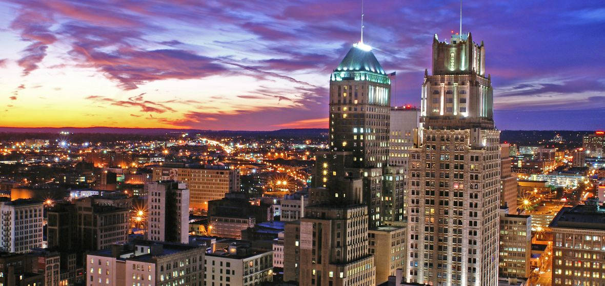 The City Of Newark At Sunset Wallpaper