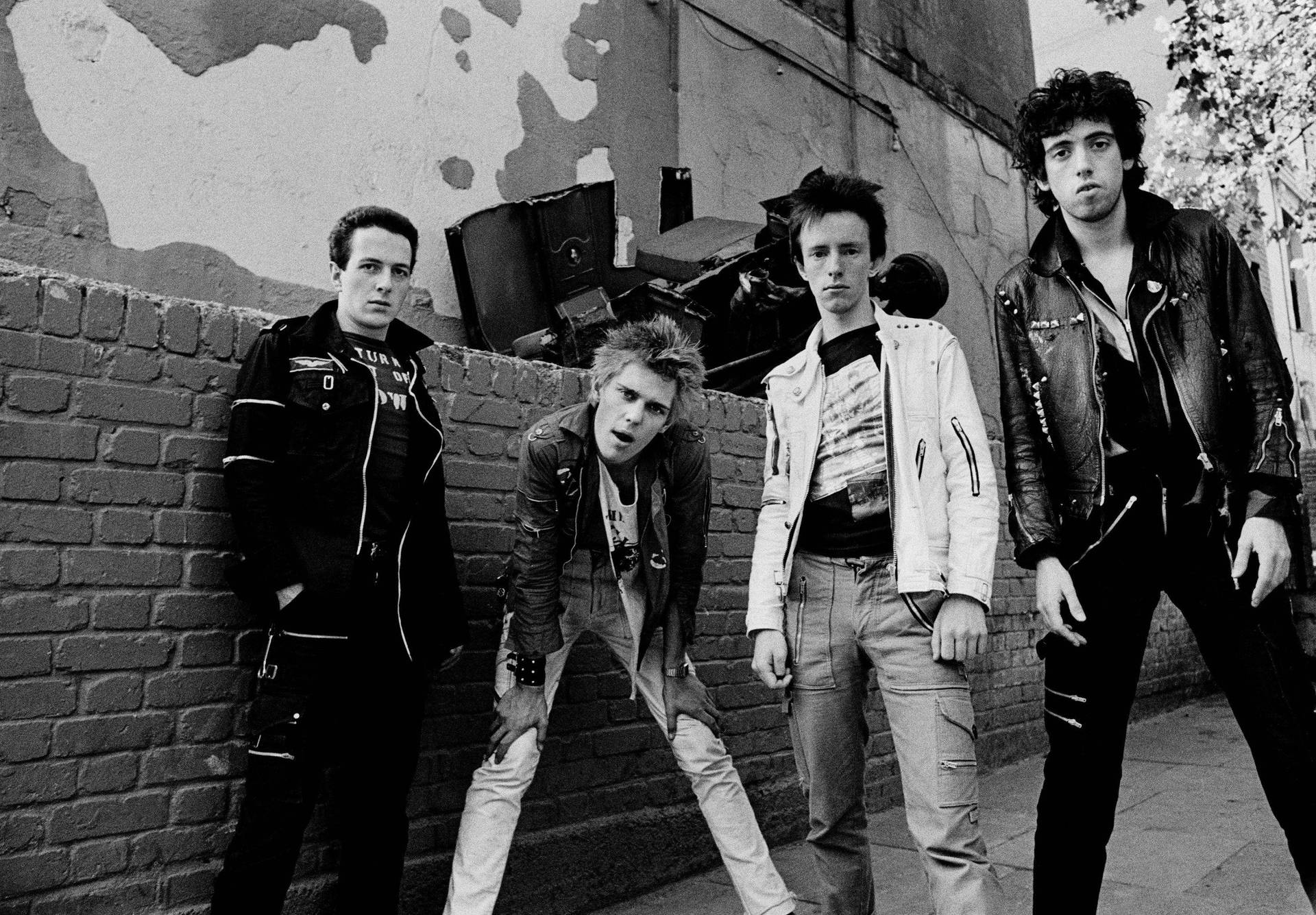 The Clash 1960 Reade Street In New York City Wallpaper