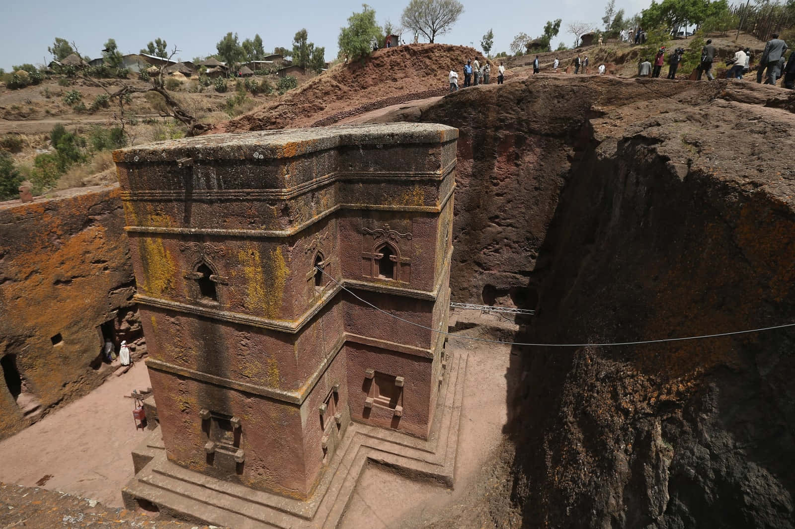The Deep Pit Of A Rock-hewn Church In Lalibela Wallpaper