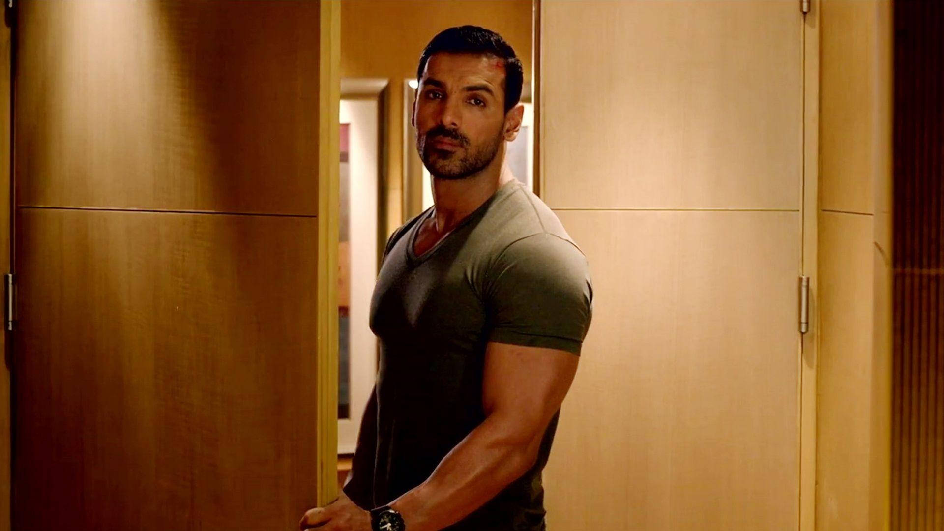 The Dynamic Bollywood Actor John Abraham In High-definition Wallpaper