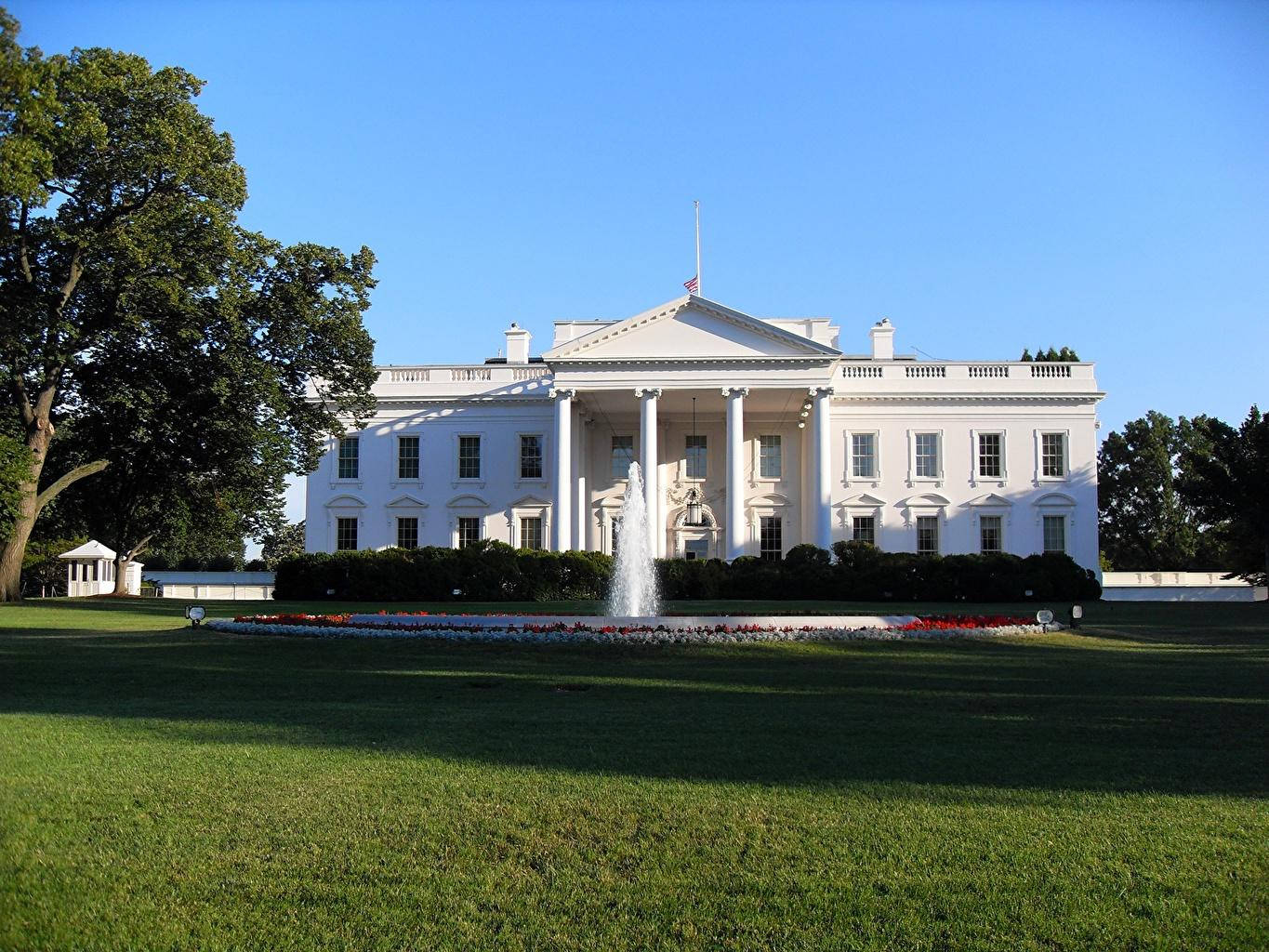 The Executive Residence Of The White House Wallpaper