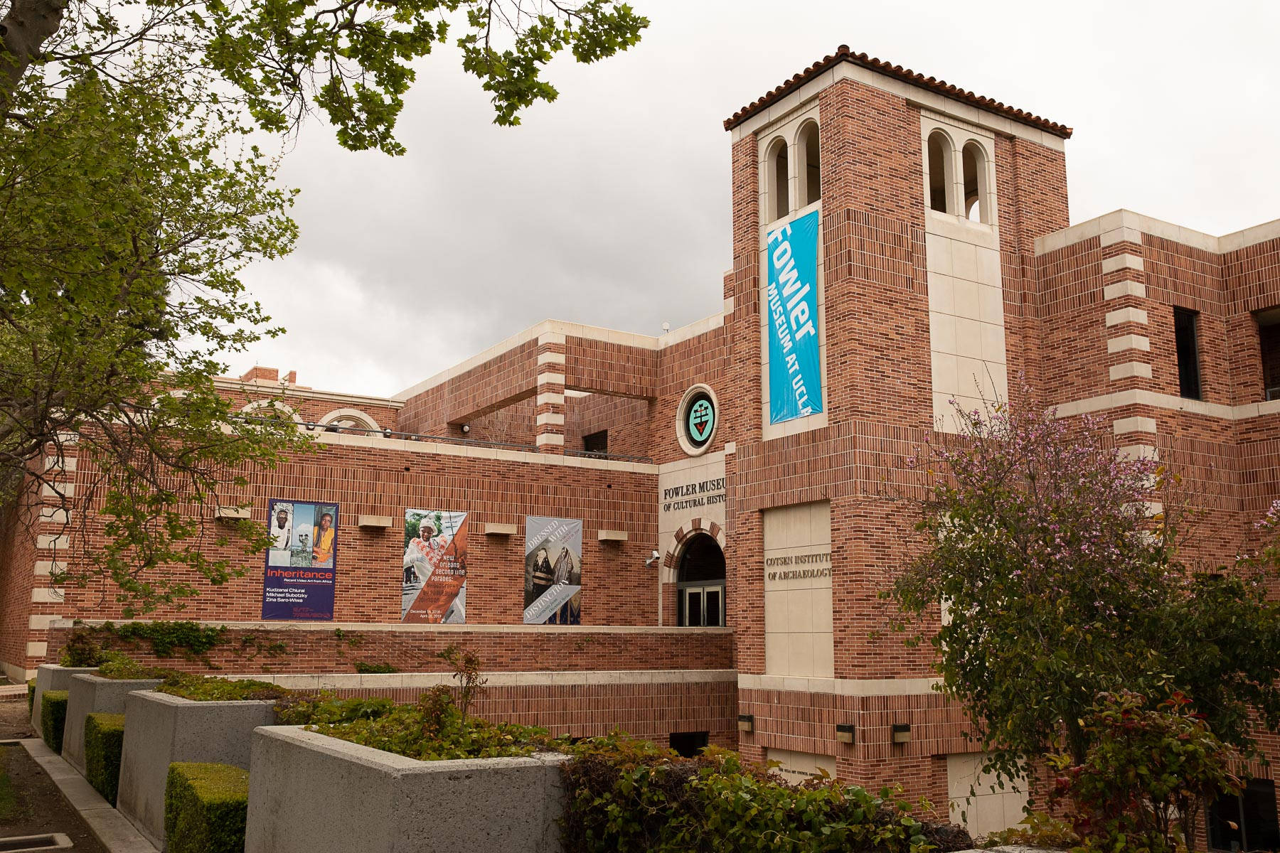 The Fowler Museum At Ucla Background